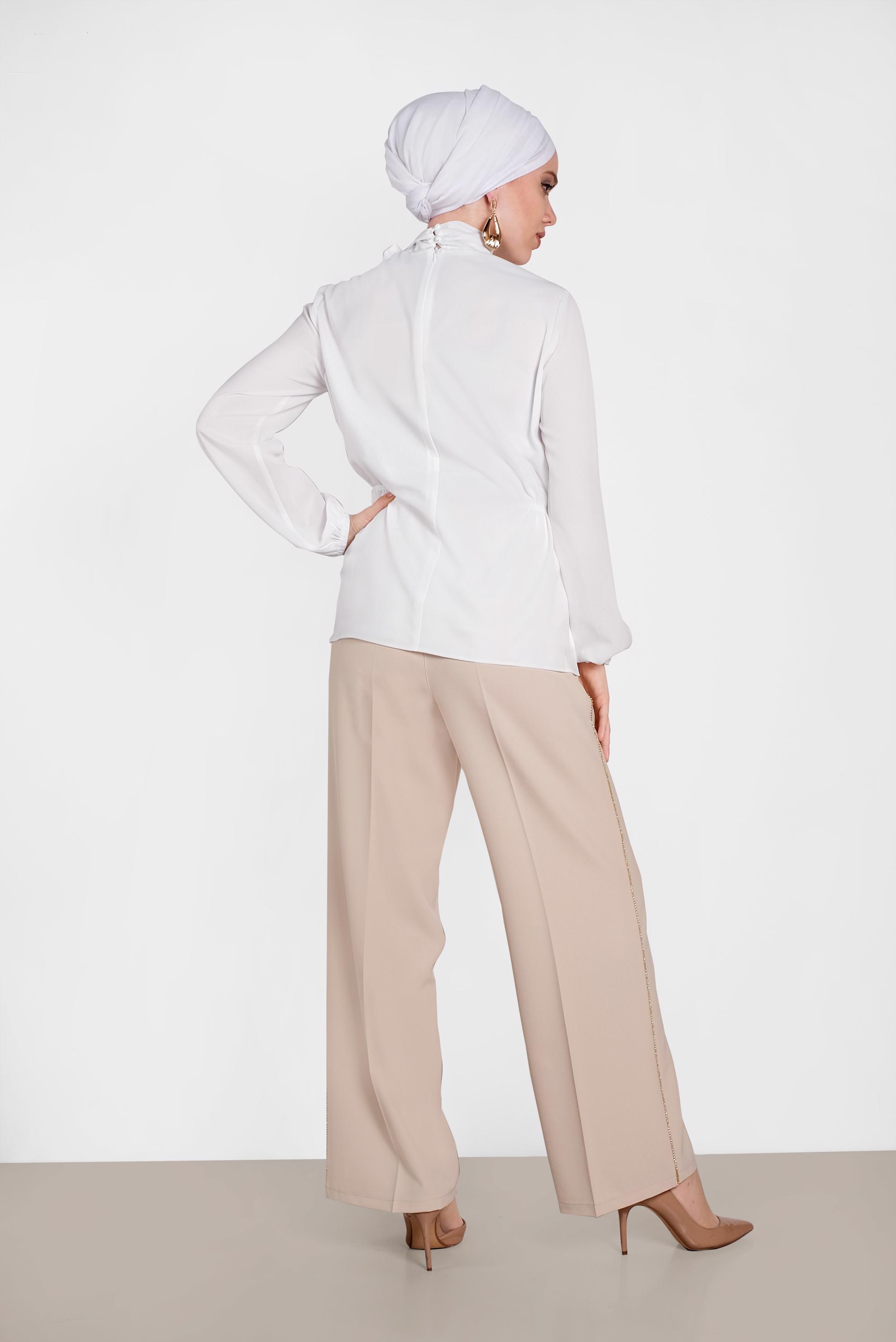 Tesettür giyim BEYAZ YAKASI FİYONKLU BLUZ 4446