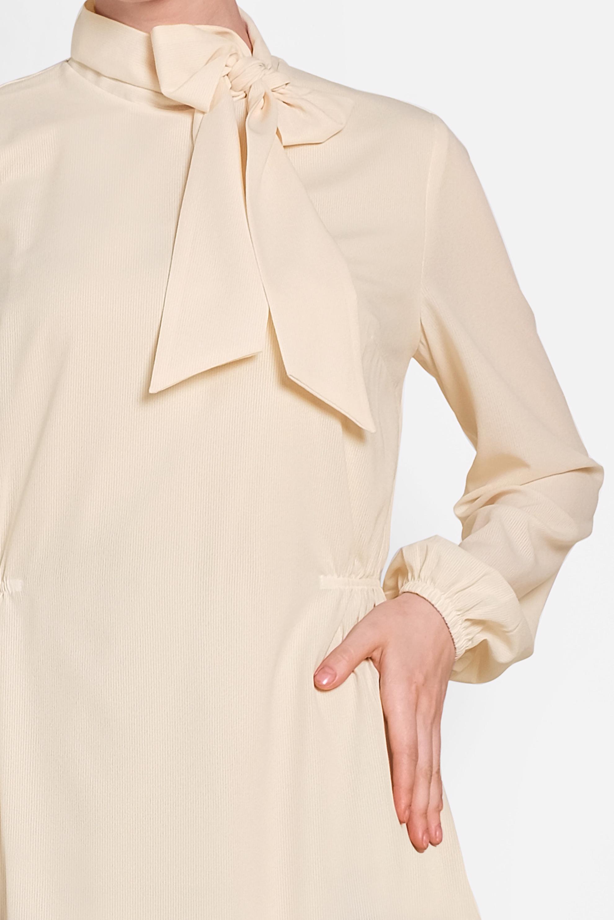 Tesettür giyim BEJ YAKASI FİYONKLU BLUZ 4446