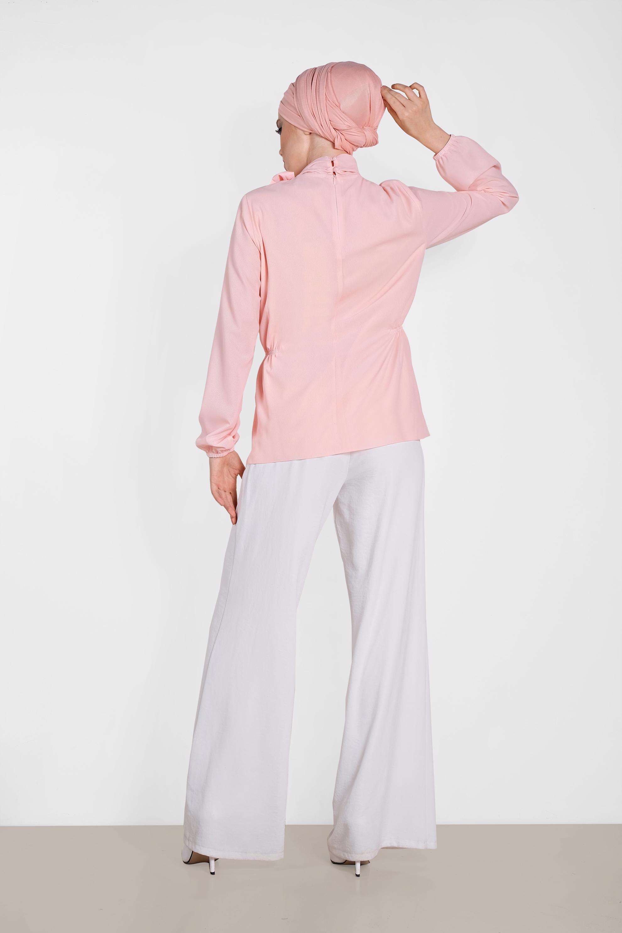 Tesettür giyim PUDRA YAKASI FİYONKLU BLUZ 4446