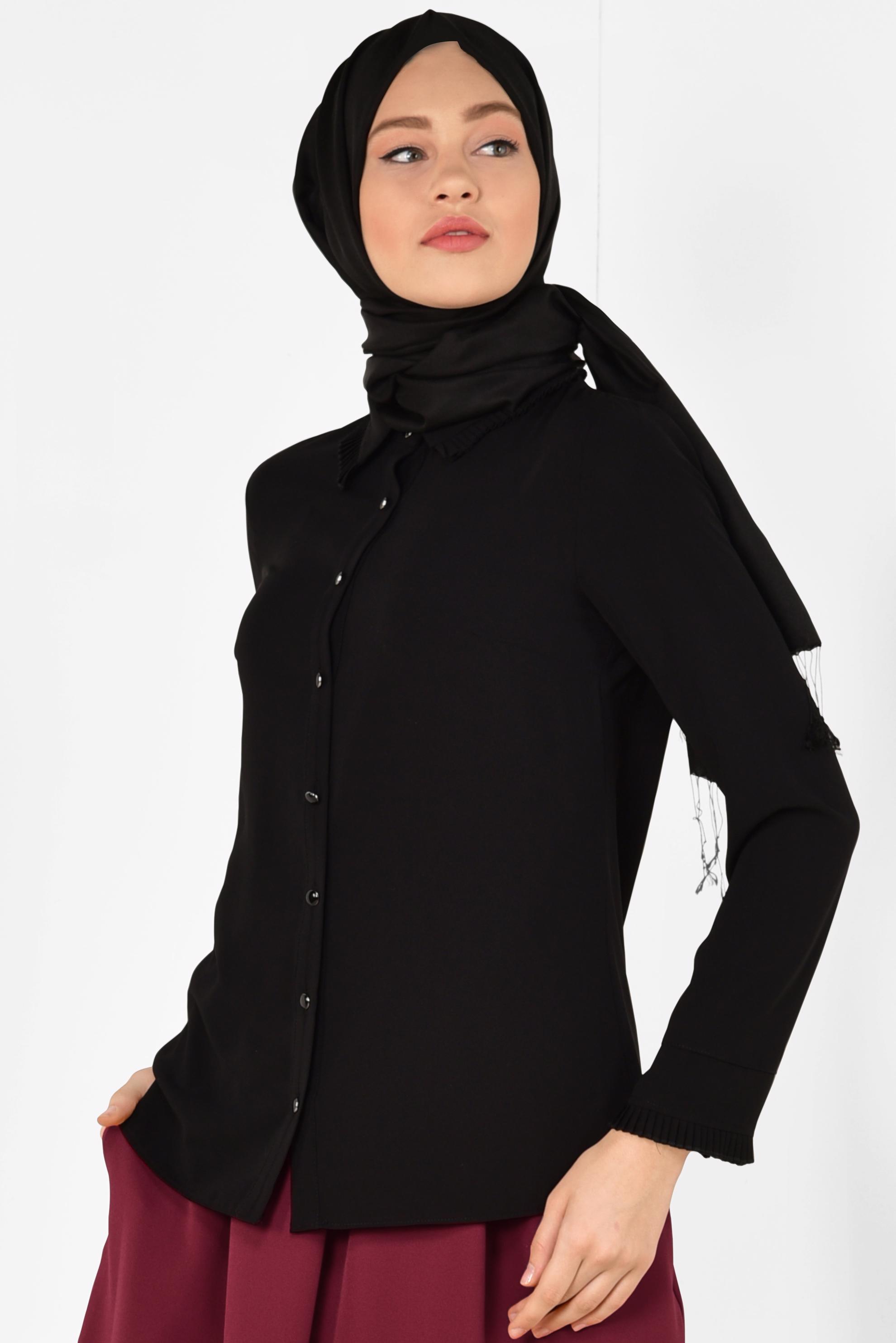 Tesettür giyim SİYAH PİLİSE DETAYLI BLUZ 4867