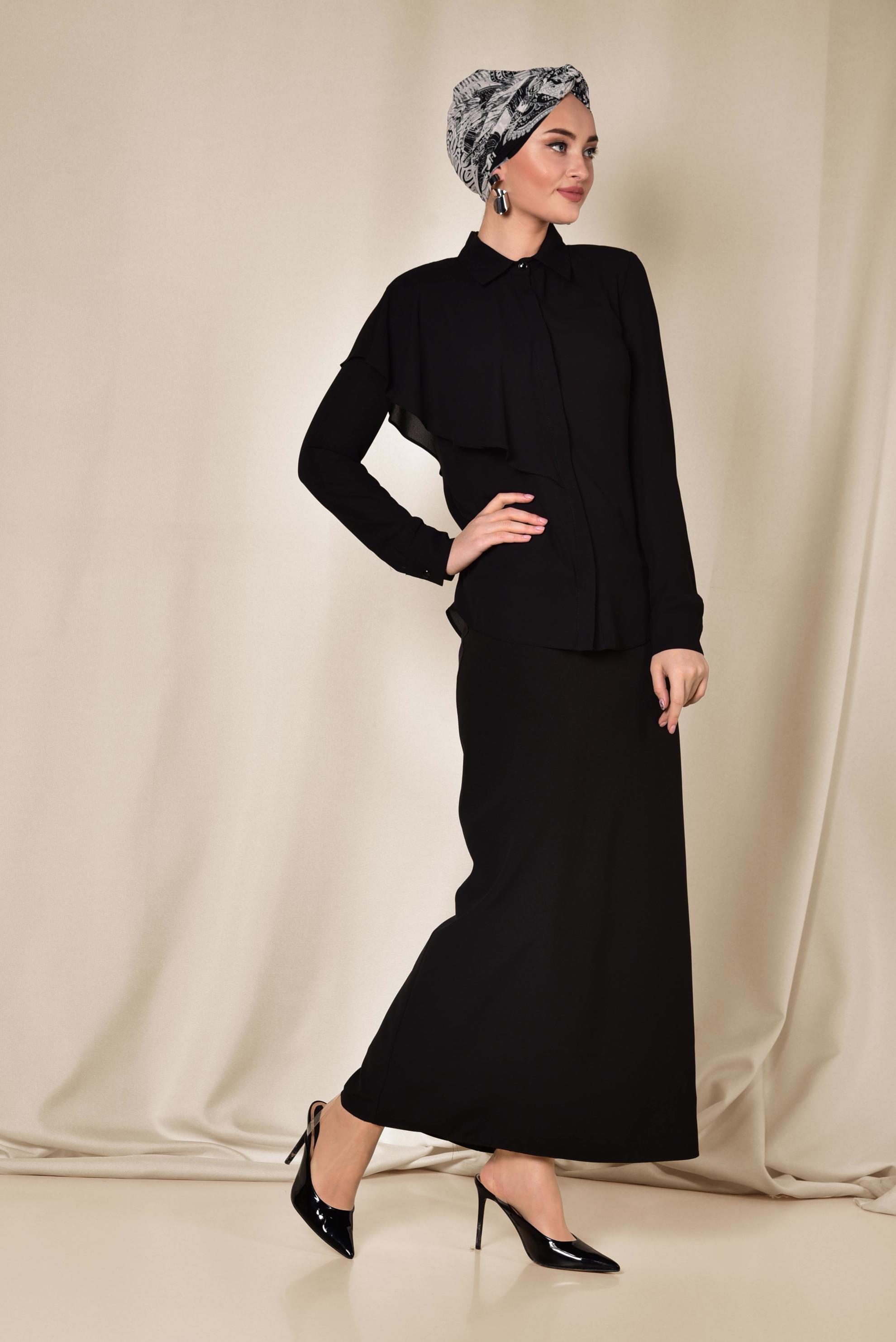 Tesettür giyim SİYAH TEK TARAFI VOLANLI BLUZ 4916