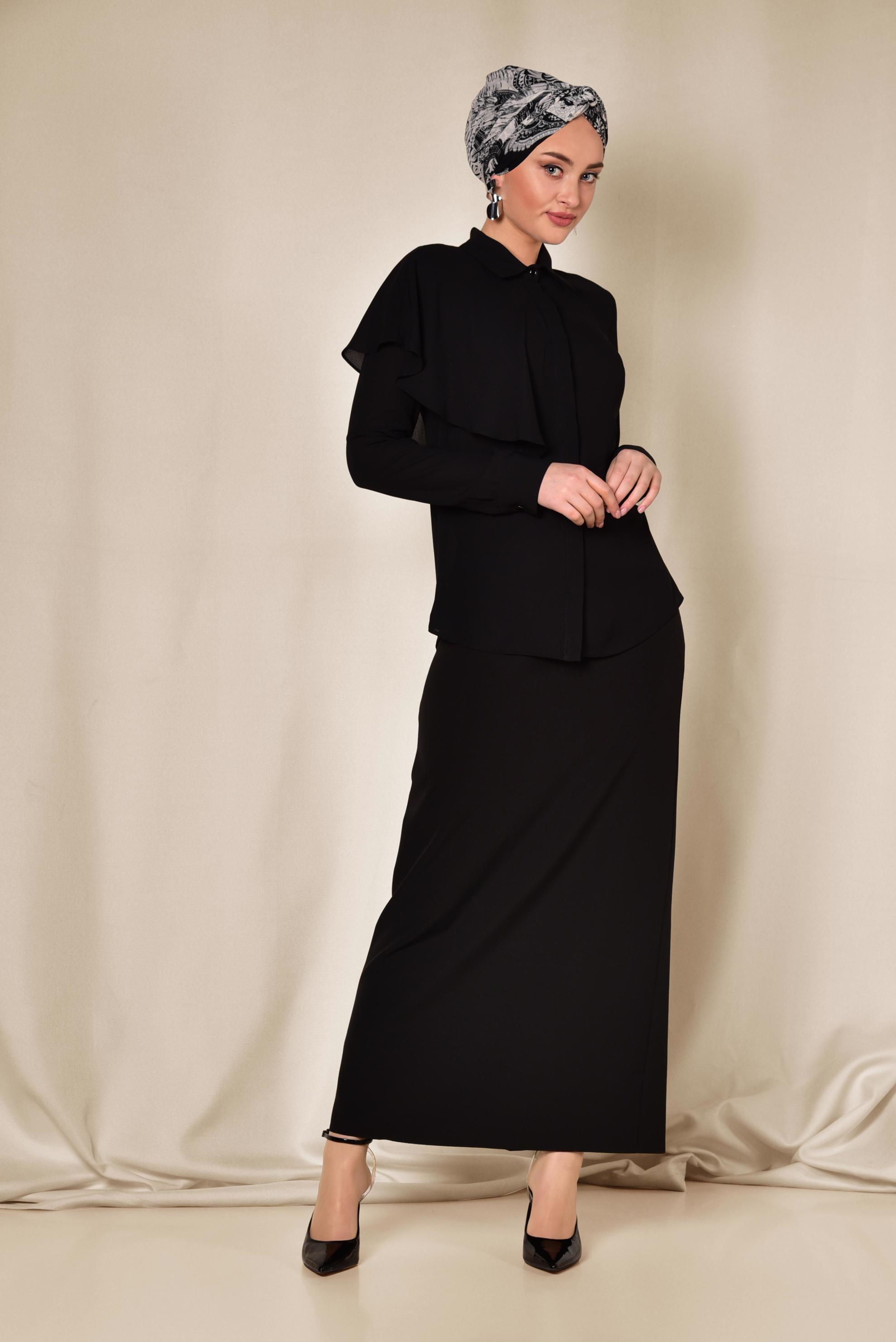 Tesettür giyim SİYAH TEK TARAFI VOLANLI BLUZ 4916