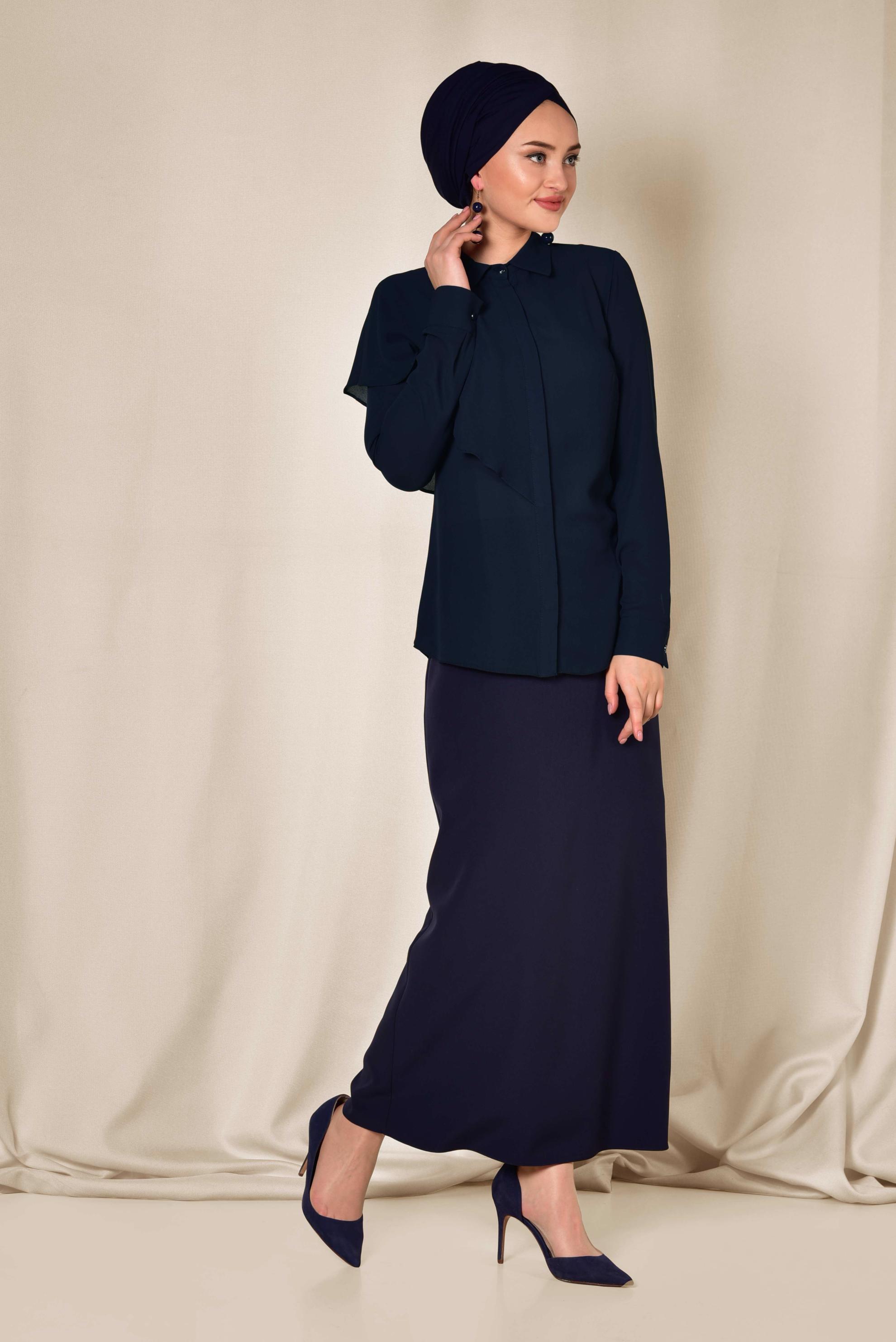 Tesettür giyim LACİVERT TEK TARAFI VOLANLI BLUZ 4916