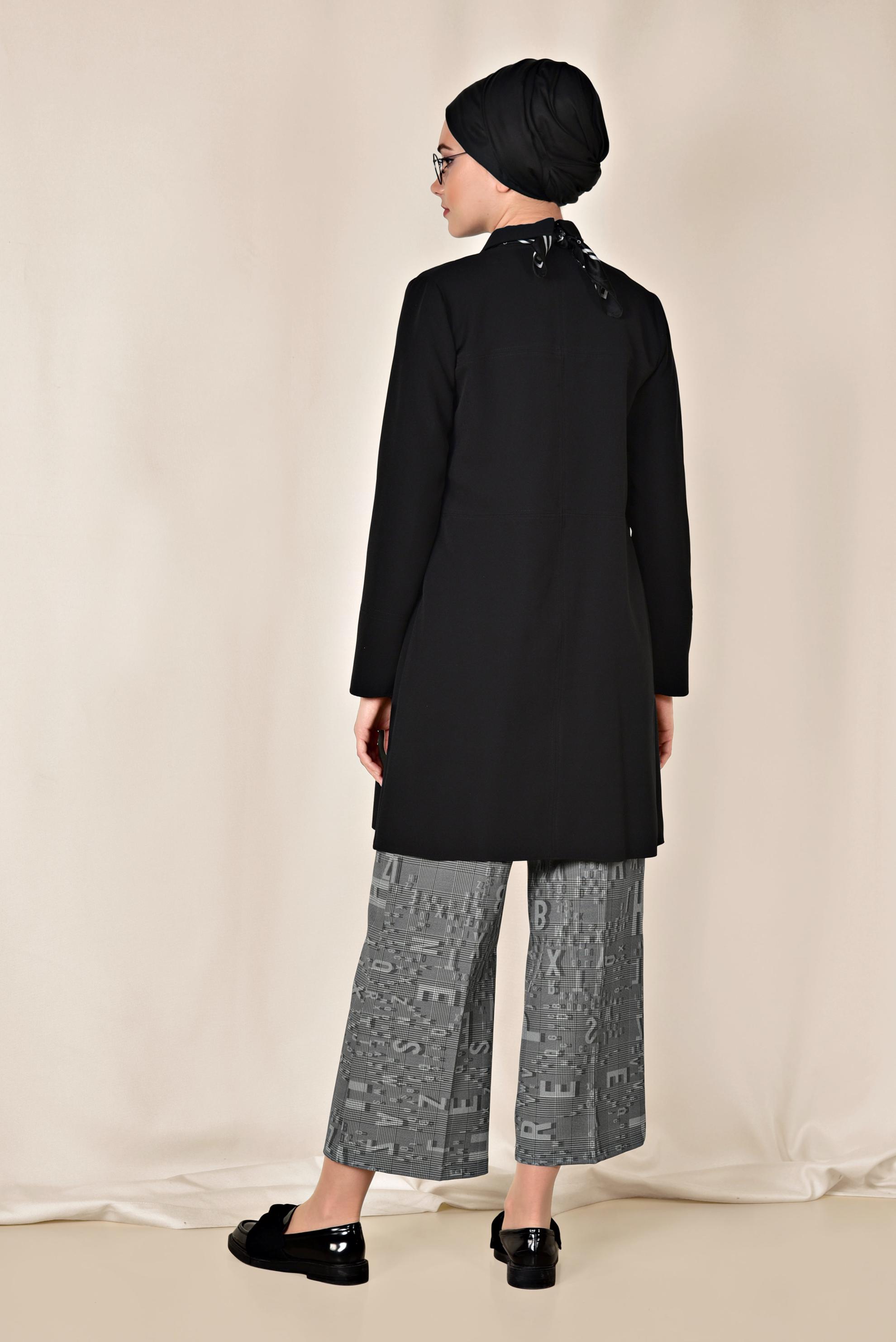 Tesettür giyim SİYAH TORBA CEPLİ BOYDAN DÜĞMELİ CEKET 4001