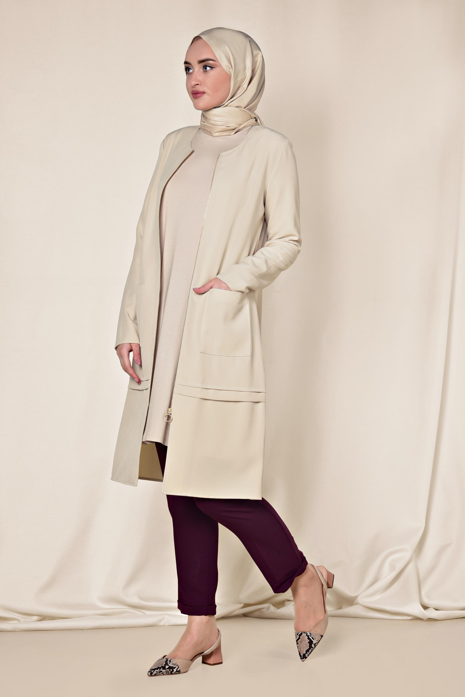 Tesettür giyim BEJ TORBA CEP DETAYLI FERMUARLI CEKET 4002