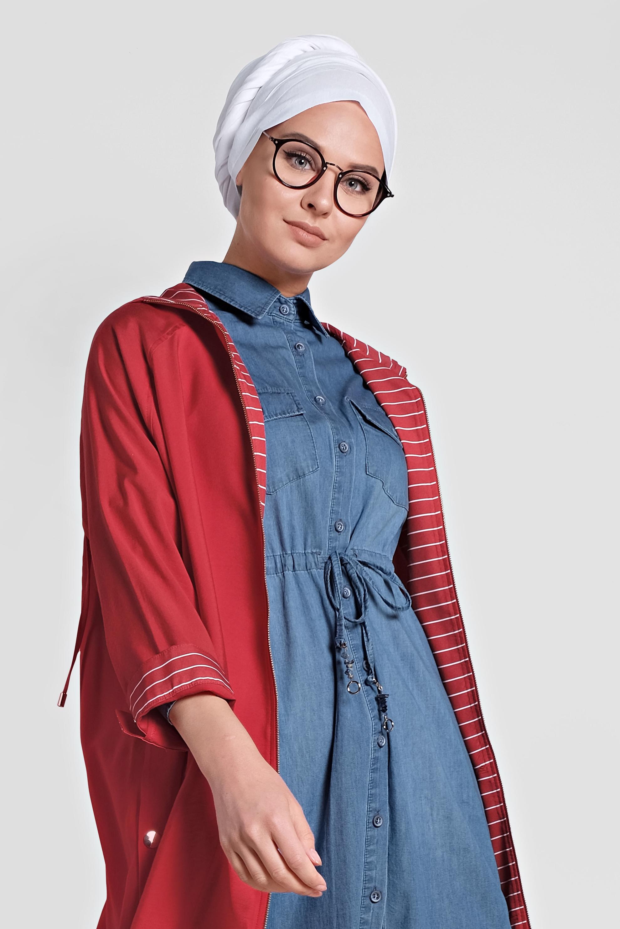 Tesettür giyim KIRMIZI YANLARI ÇITÇITLI ÖNDEN FERMUARLI GİY ÇIK 4103