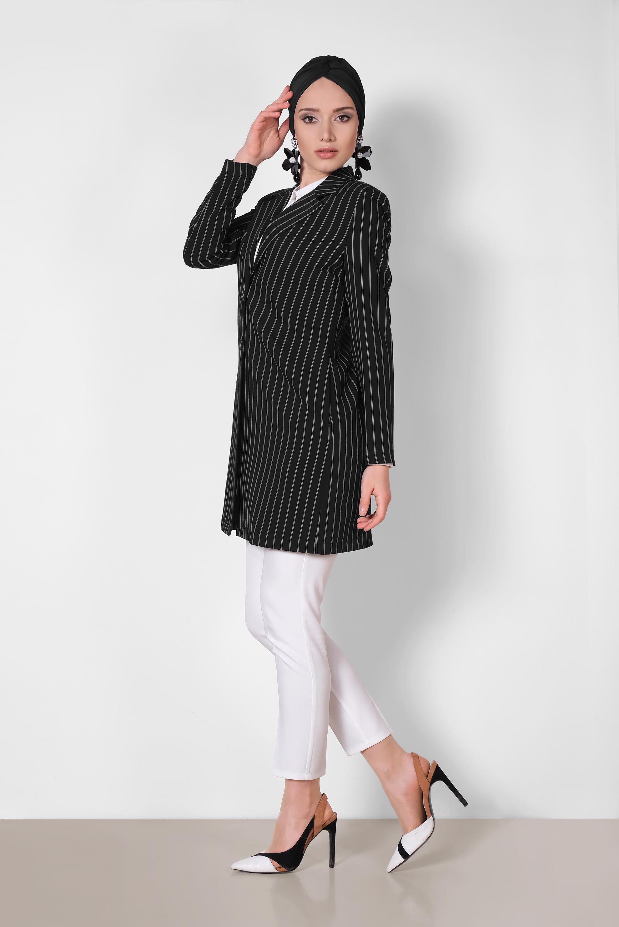 Tesettür giyim SİYAH ÇİZGİ DESENLİ BLAZER CEKET 4166