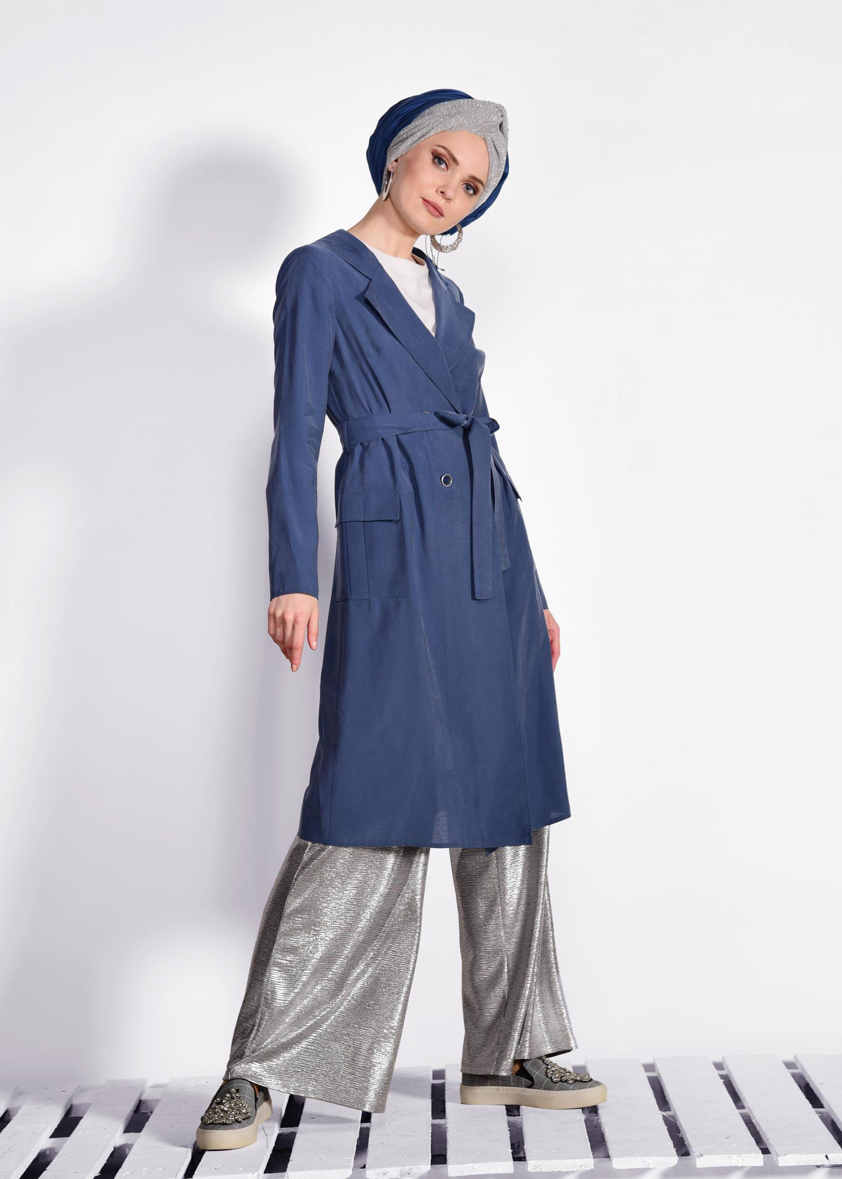 Tesettür giyim LACİVERT KAPÜŞONLU TRENÇKOT 4178