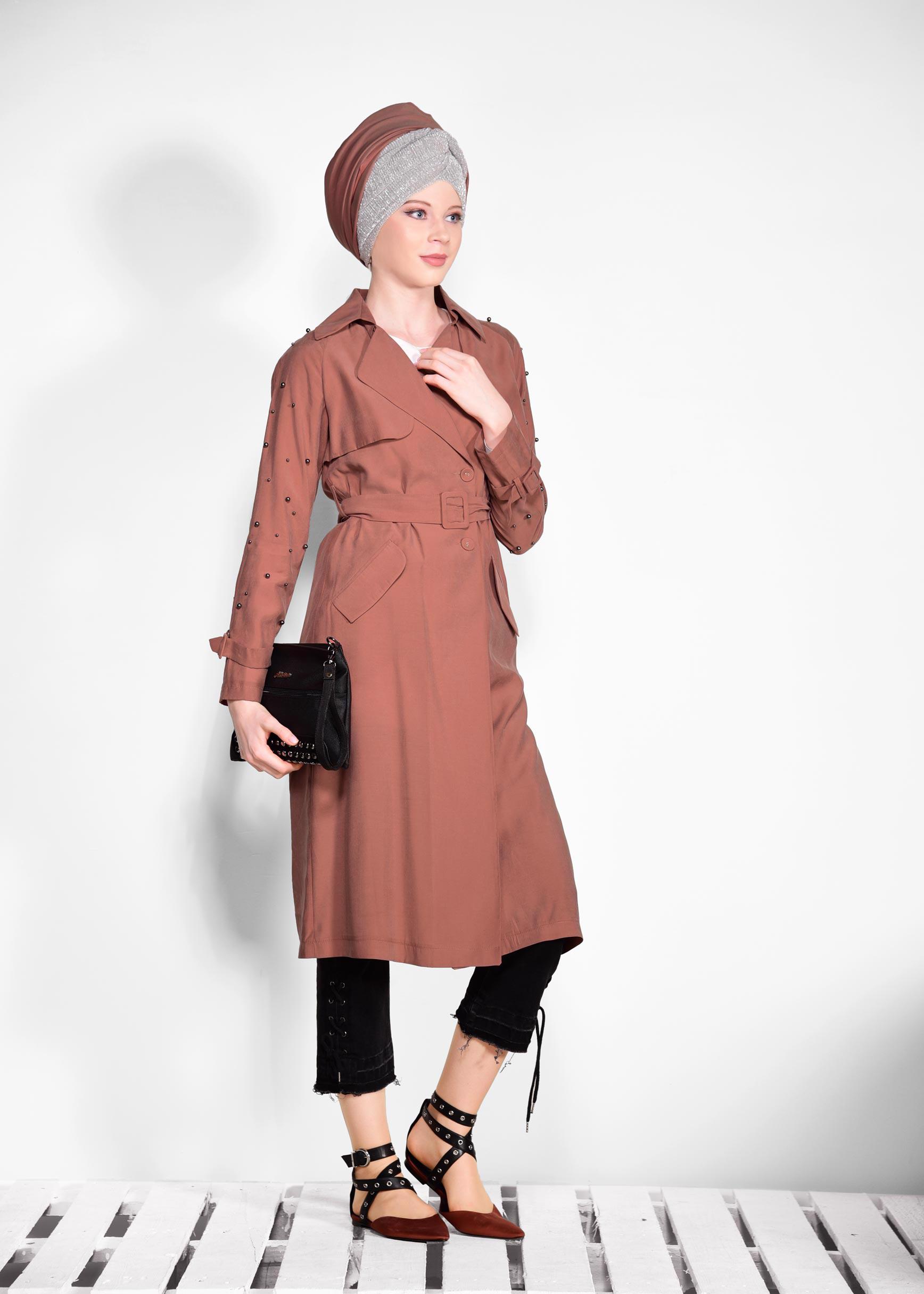 Tesettür giyim TURUNCU KOLLARI BONCUKLU KEMERLİ TRENÇKOT 4206