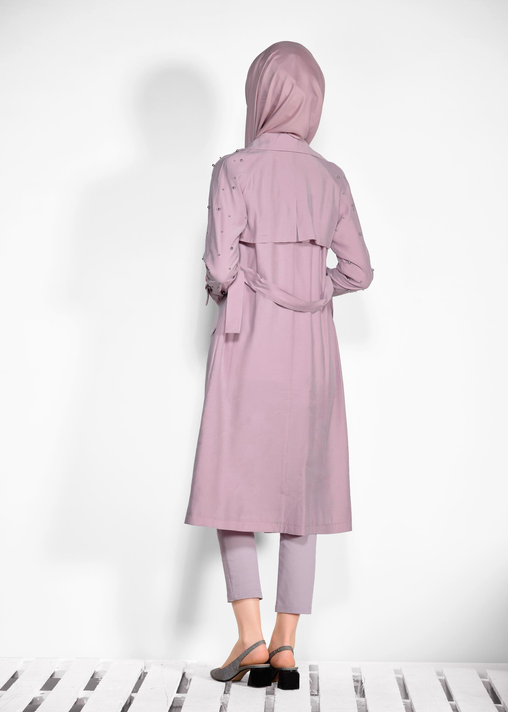 Tesettür giyim PUDRA KOLLARI BONCUKLU KEMERLİ TRENÇKOT 4206