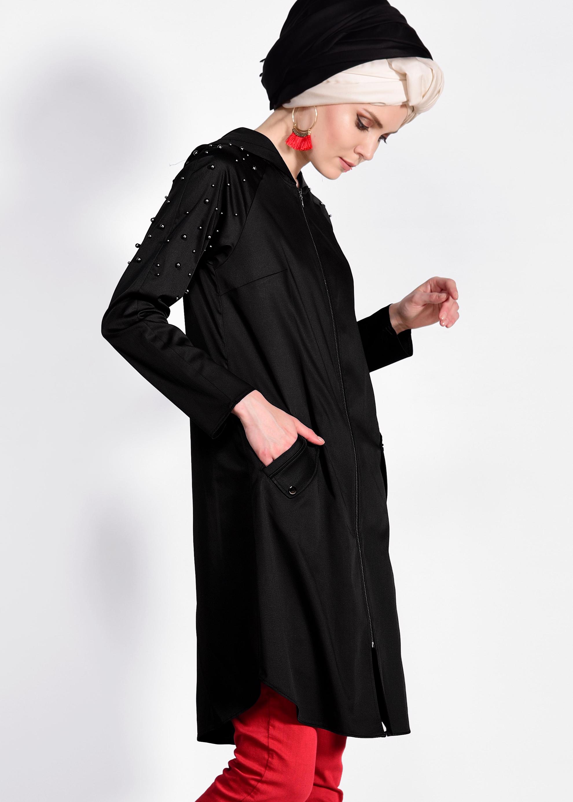 Tesettür giyim SİYAH İNCİ DETAYLI KAPÜŞONLU GİY ÇIK 4247