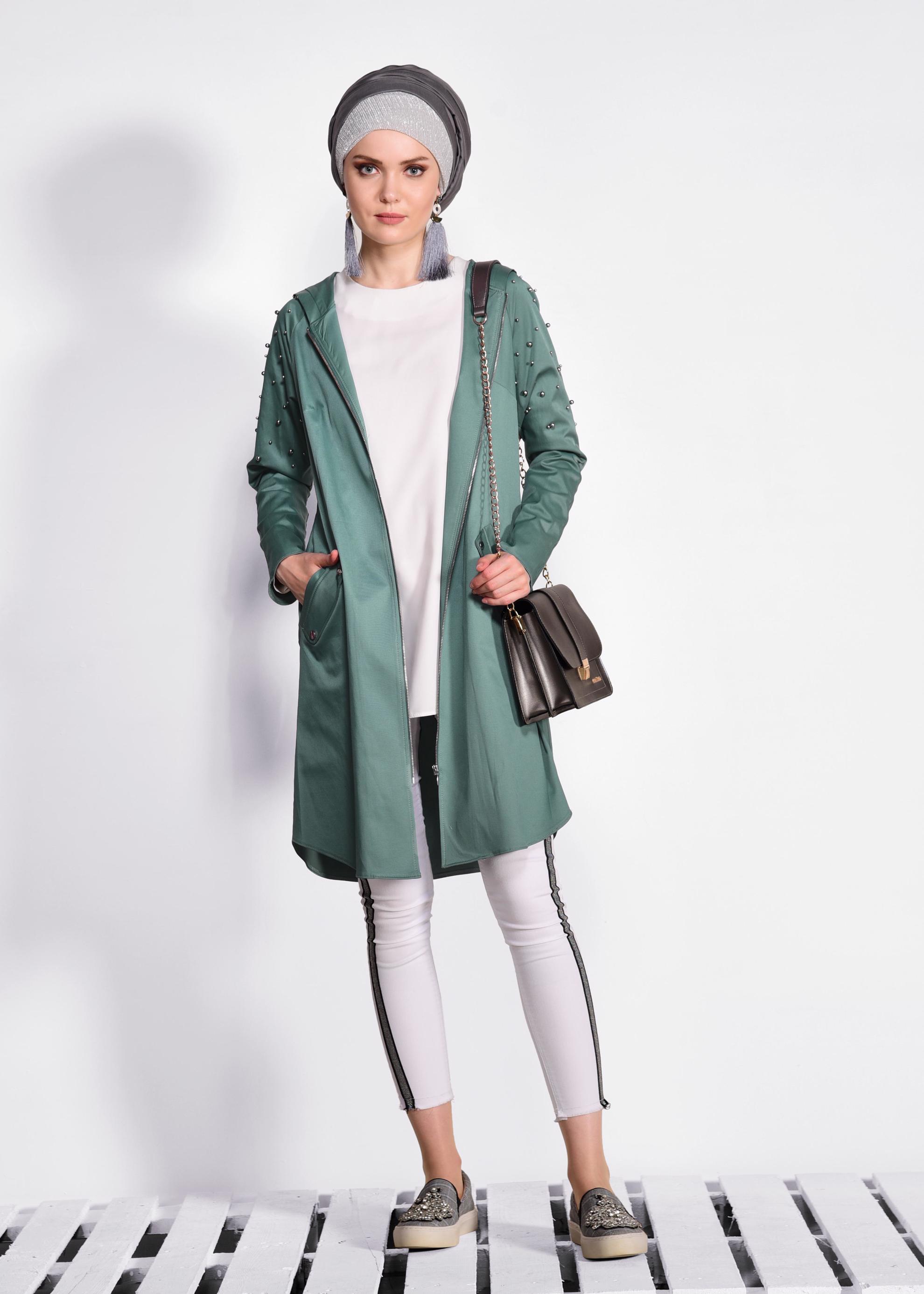 Tesettür giyim YEŞİL İNCİ DETAYLI KAPÜŞONLU GİY ÇIK 4247