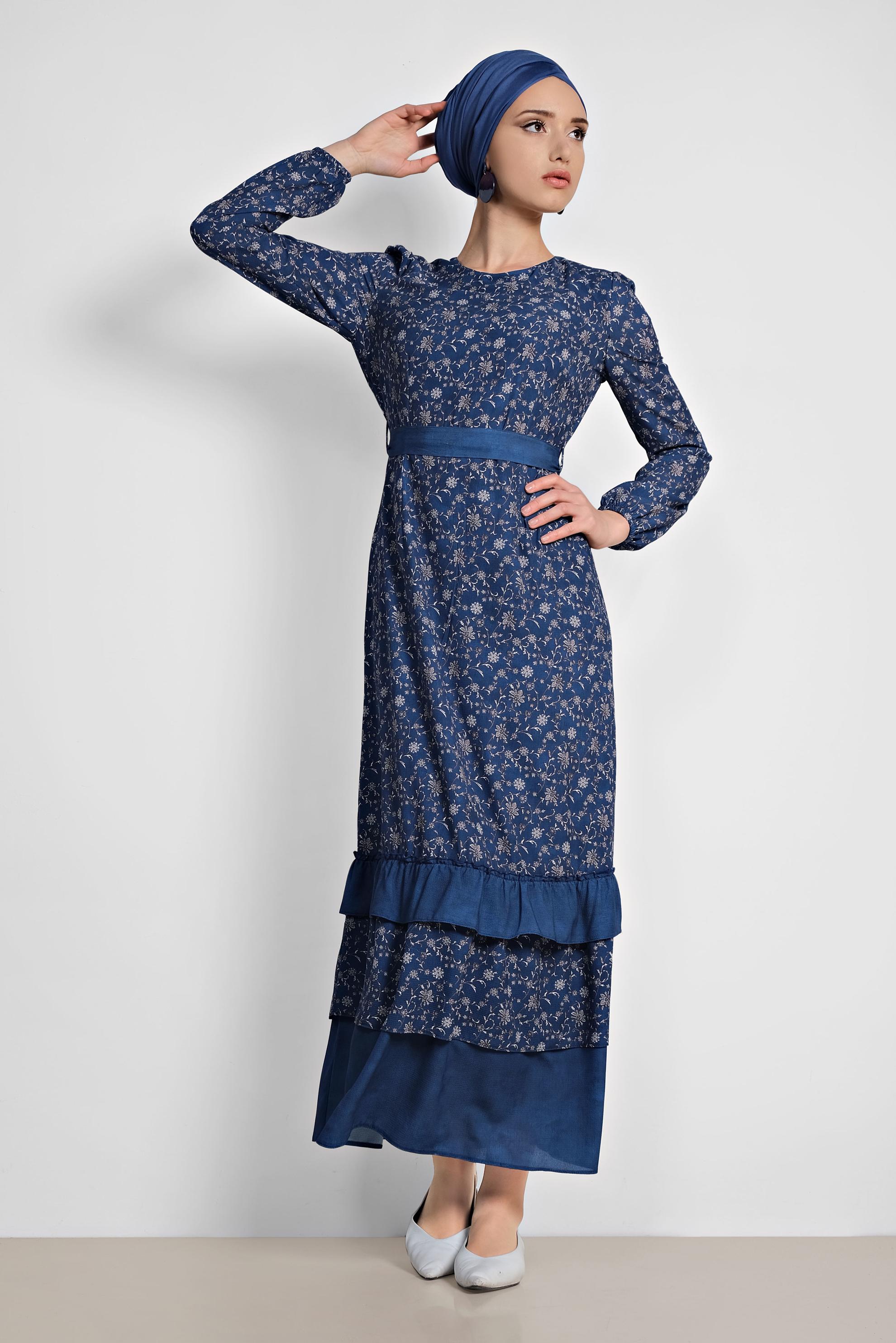 Tesettür giyim LACİVERT FLORAL DESENLİ BELİ KUŞAKLI ELBİSE 4050