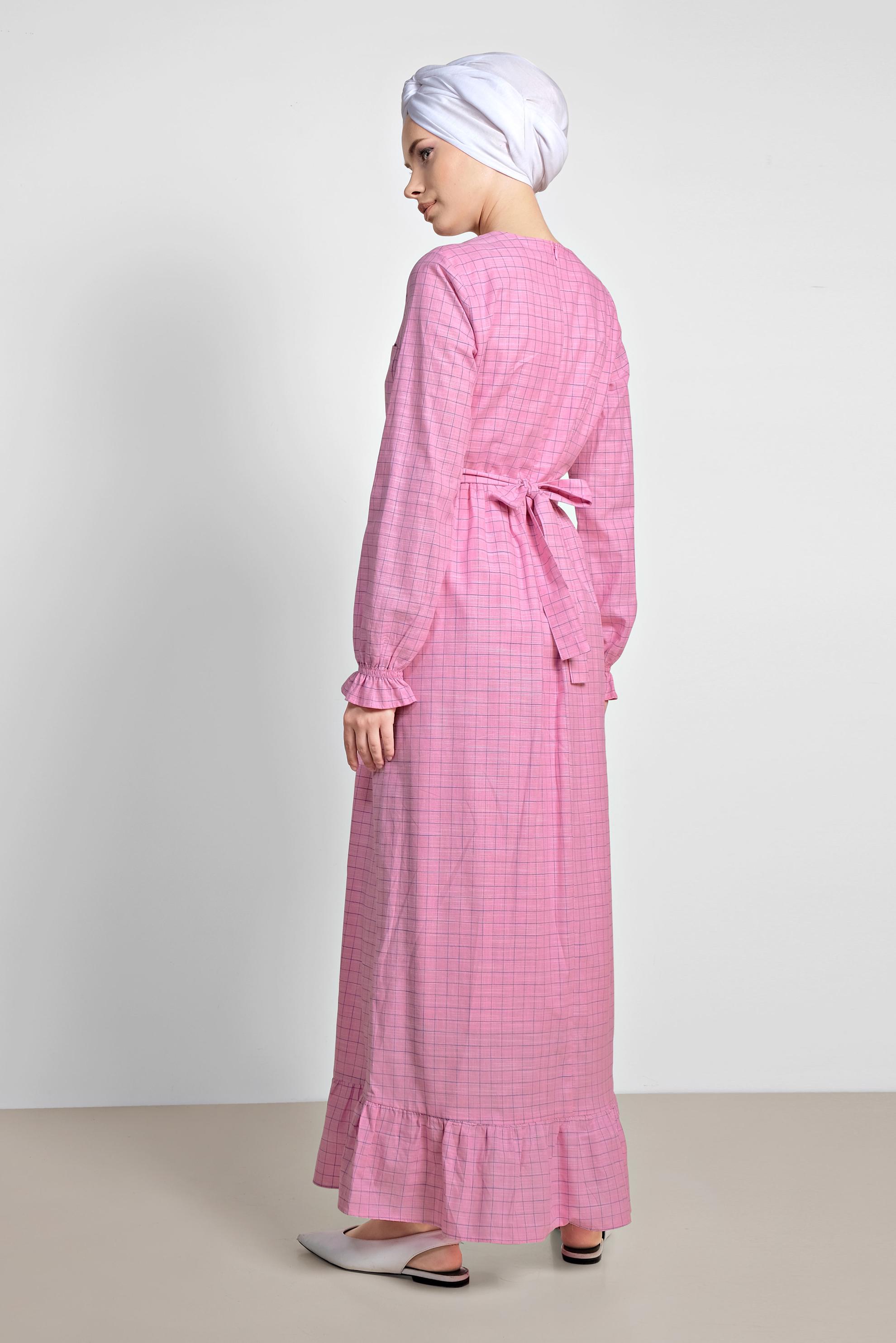 Tesettür giyim PEMBE KARE DESENLİ NAKIŞ İŞLEMELİ ELBİSE 4168