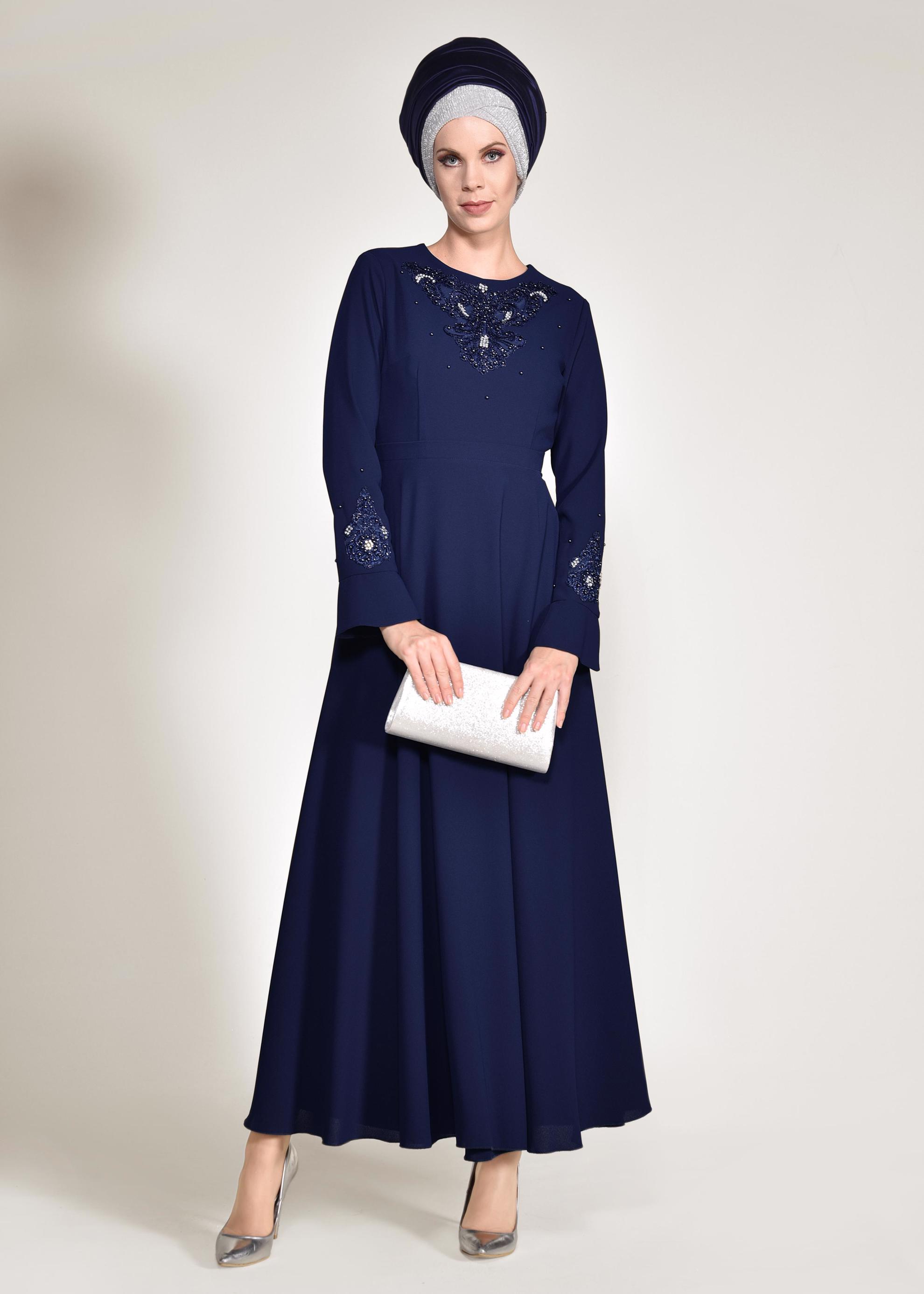 Tesettür giyim LACİVERT TAŞ VE BONCUK İŞLEMELİ ABİYE ELBİSE 4220