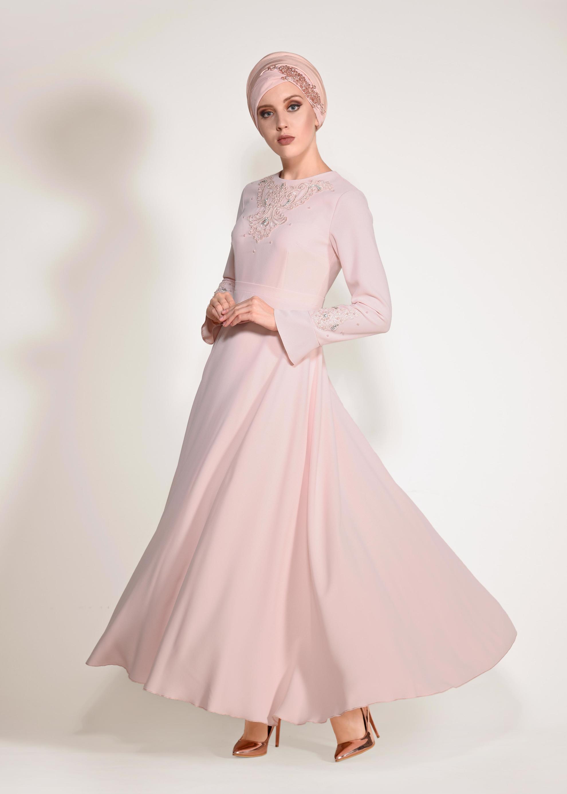 Tesettür giyim PUDRA  TAŞ VE BONCUK İŞLEMELİ ABİYE ELBİSE 4220