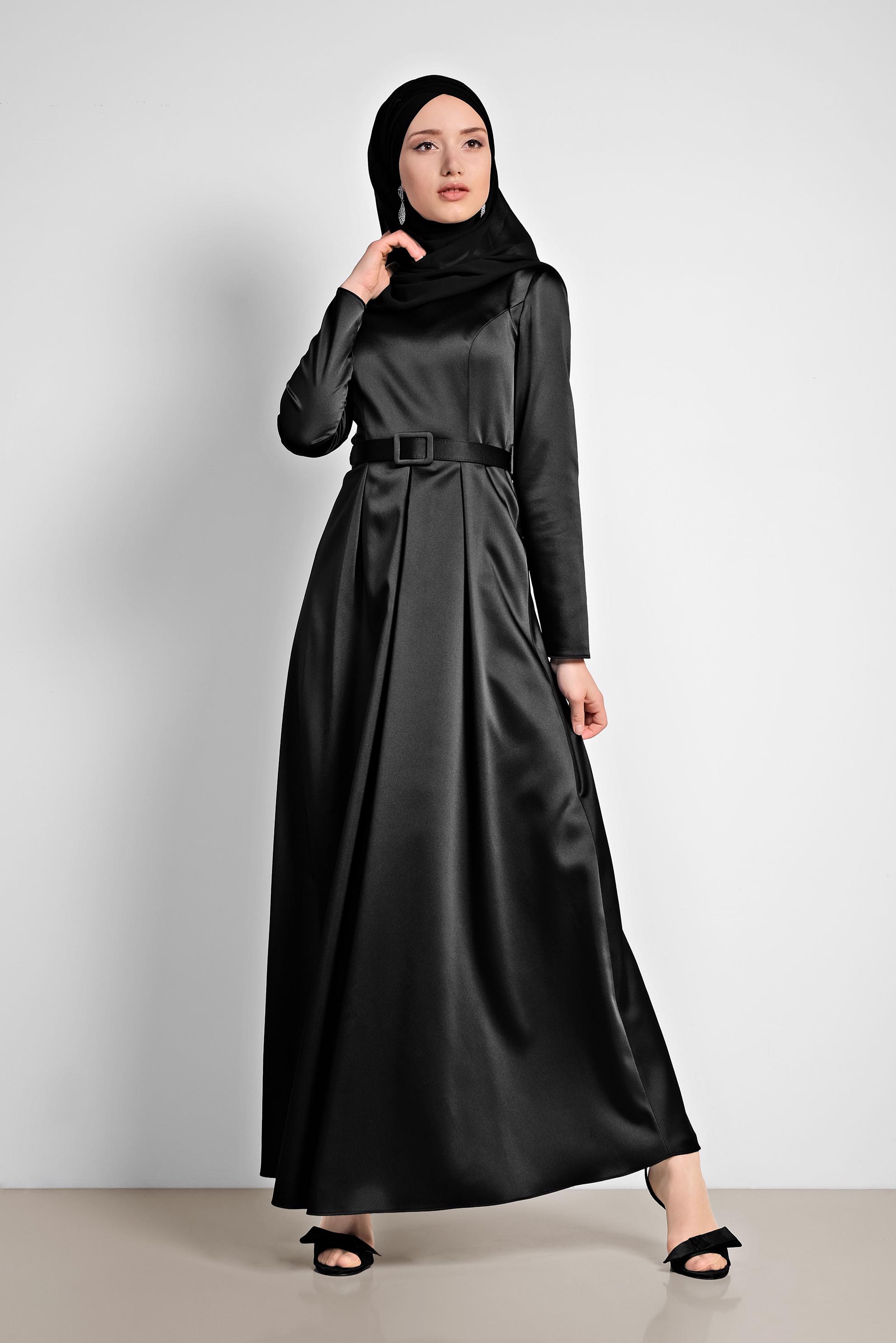 Tesettür giyim SİYAH KEMERLİ SATEN ELBİSE 4227