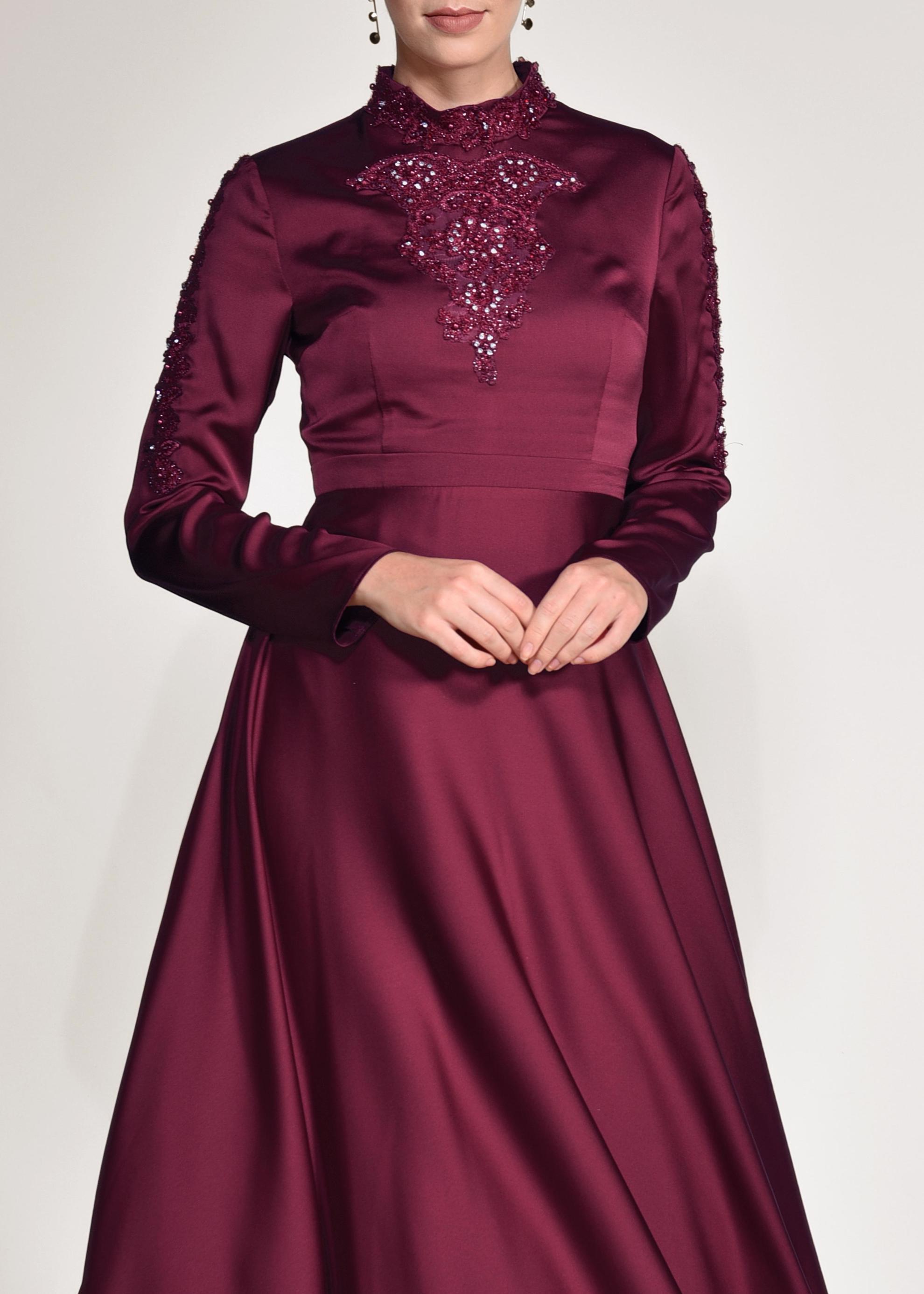 Tesettür giyim BORDO NAKIŞLI ABİYE ELBİSE 4229 