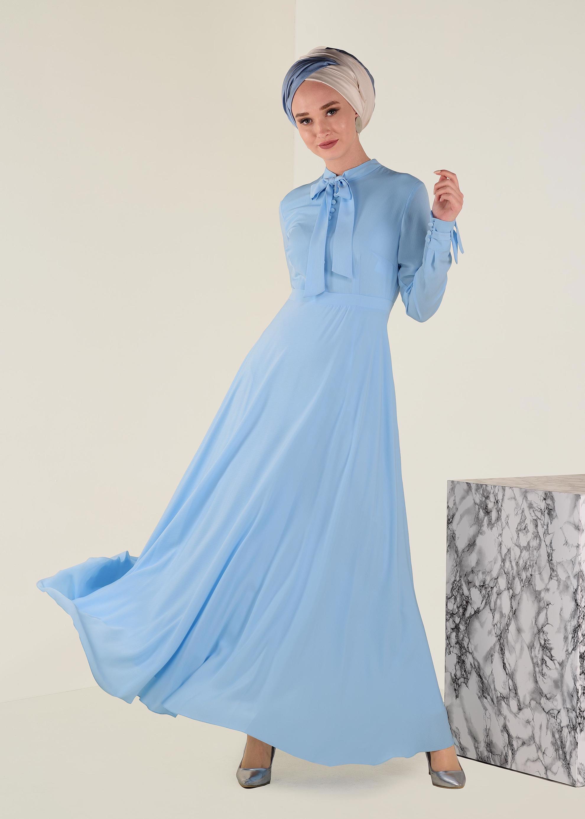 Tesettür giyim MAVİ YAKASI BAĞCIKLI FERMUARLI ELBİSE 4256
