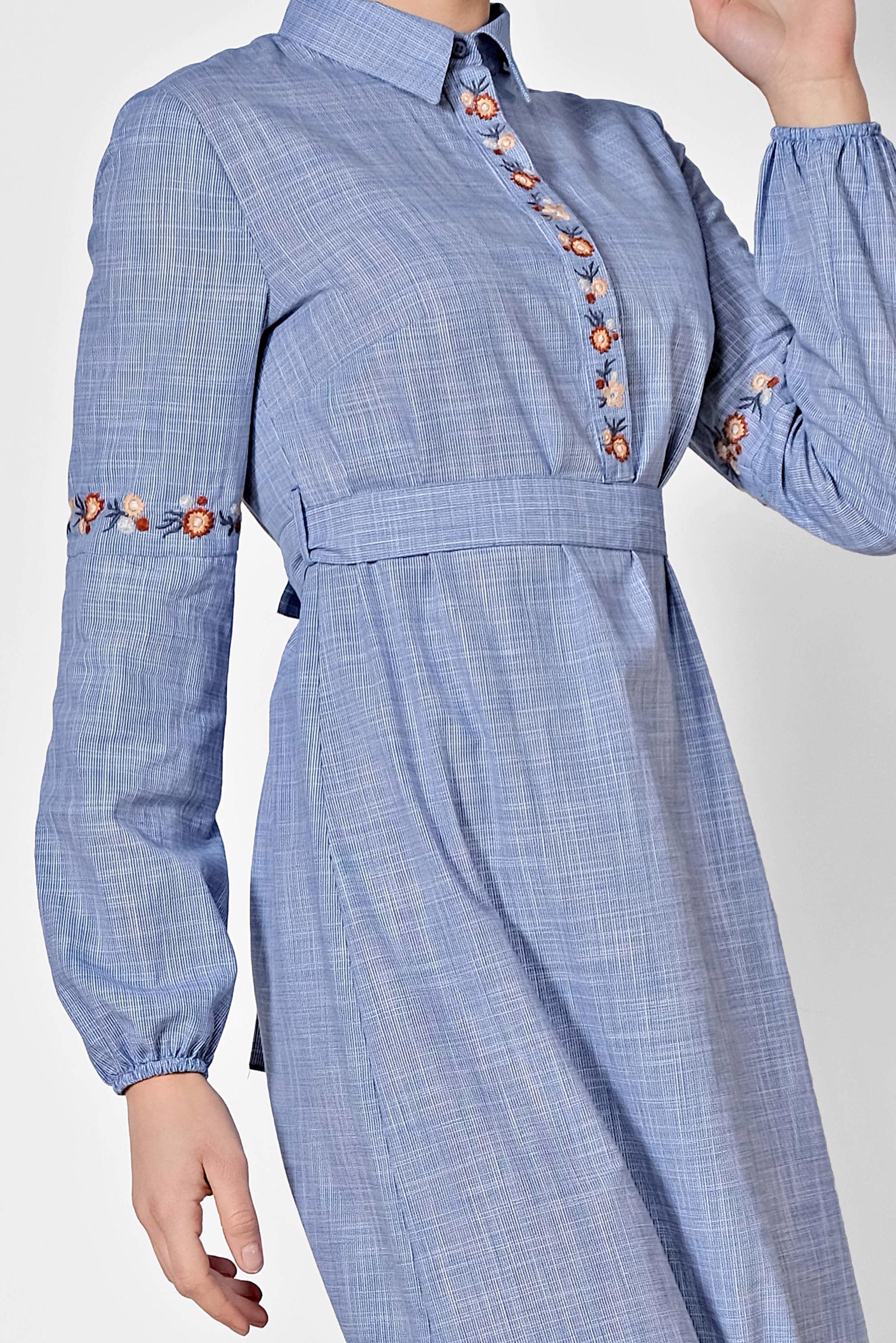 Tesettür giyim LACİVERT RENKLİ İŞLEMELİ PAMUKLU ELBİSE 4264