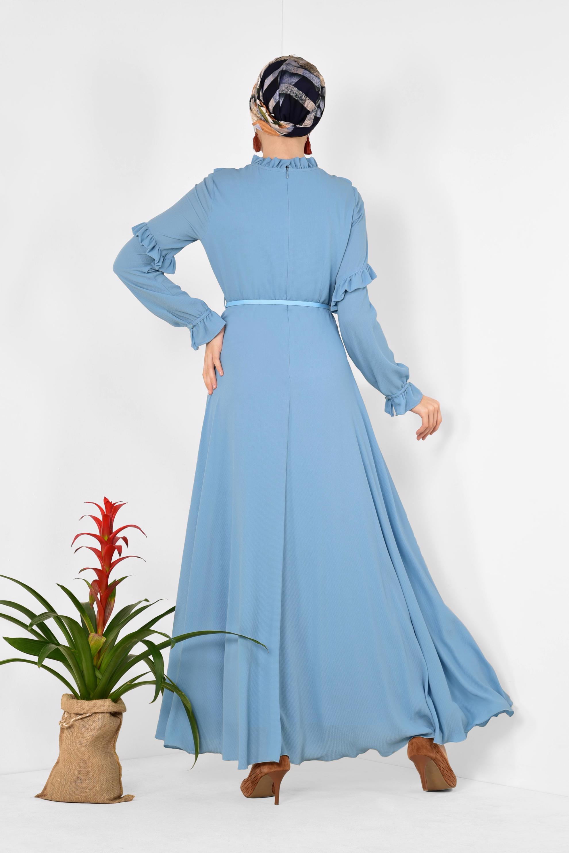 Tesettür giyim MAVİ YAKASI VE KOLLARI FIRFIRLI ŞİFON ELBİSE 4306 