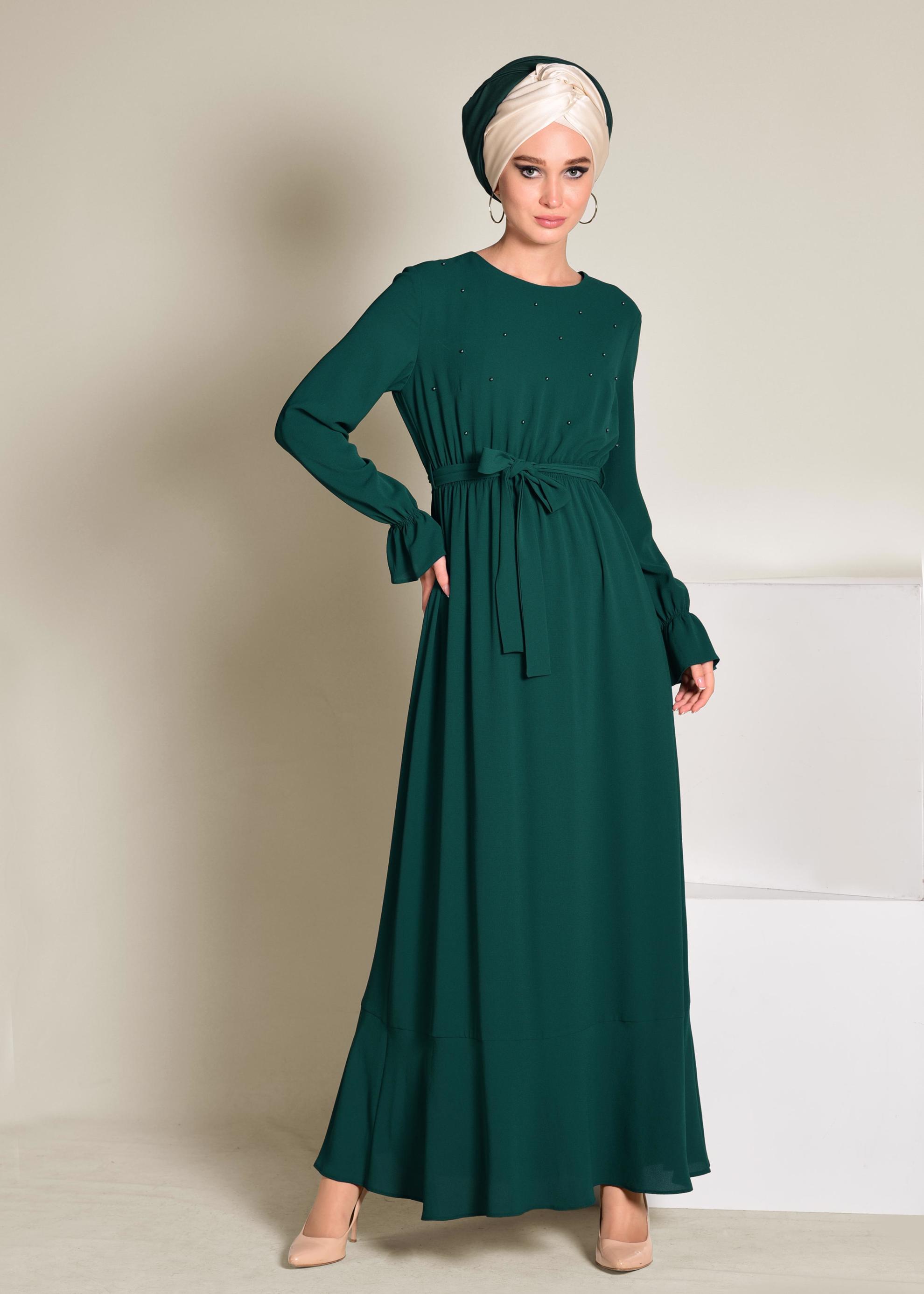 Tesettür giyim YEŞİL BELDEN KUŞAKLI İNCİLİ ELBİSE 4309