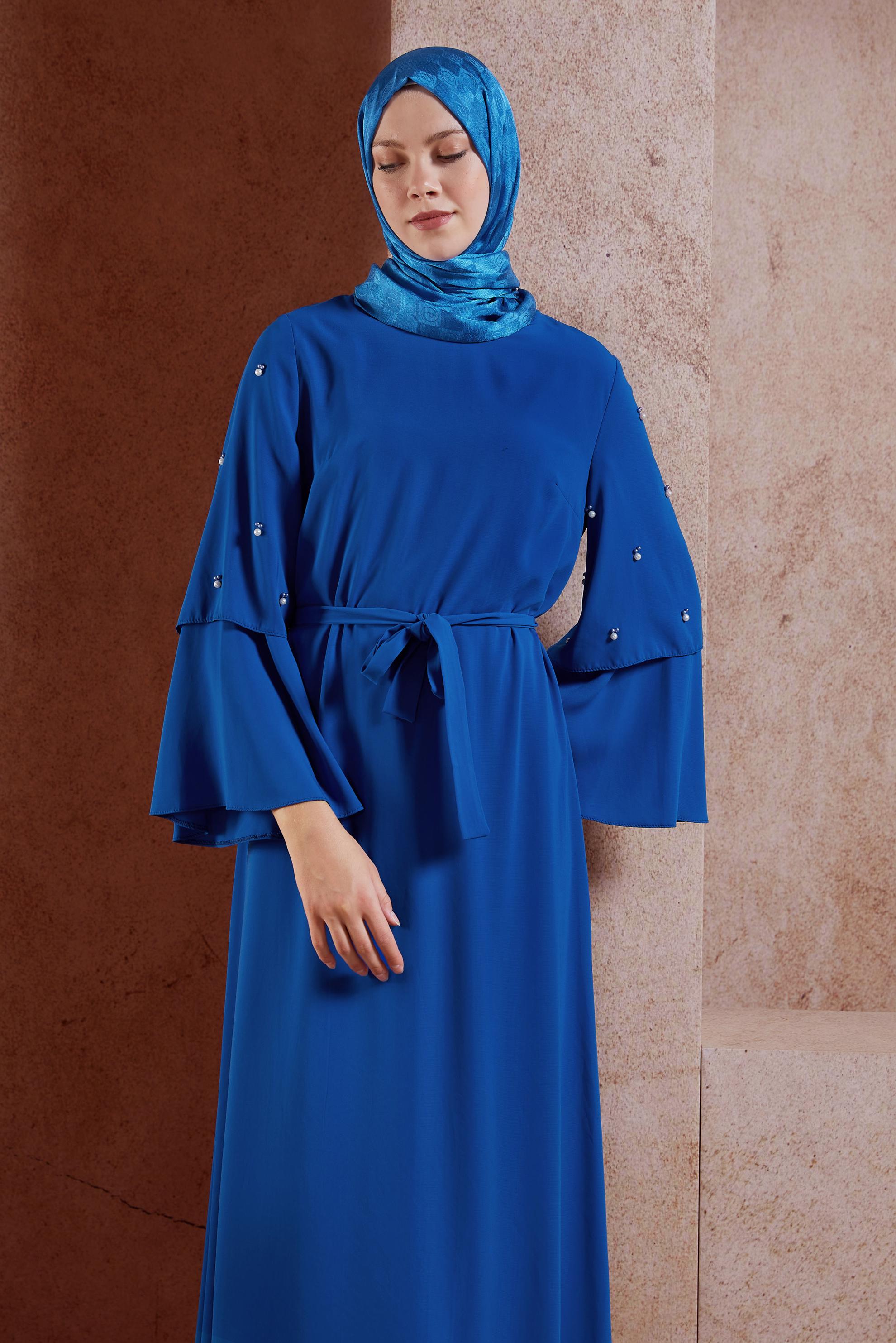 Tesettür giyim LACİVERT GENİŞ KOLLU BONCUKLU SALAŞ ELBİSE 4310