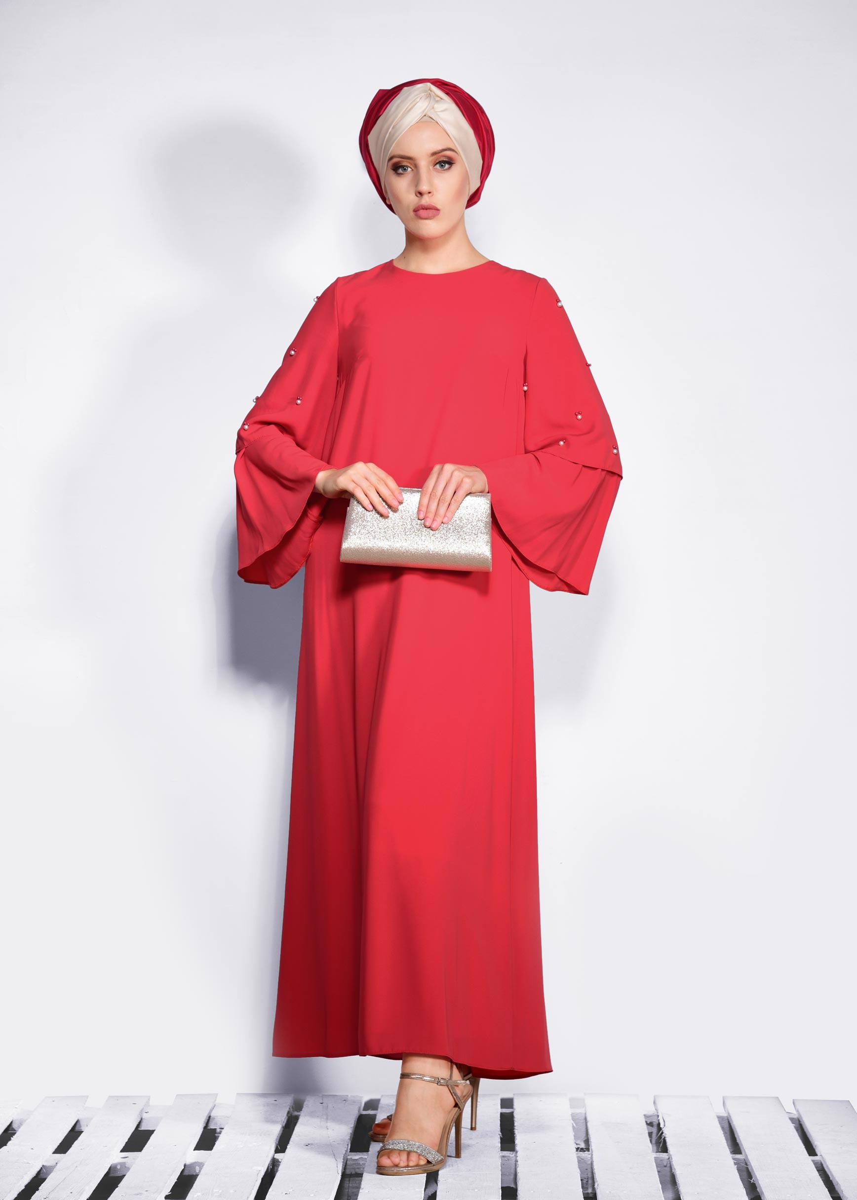 Tesettür giyim KIRMIZI GENİŞ KOLLU BONCUKLU SALAŞ ELBİSE 4310