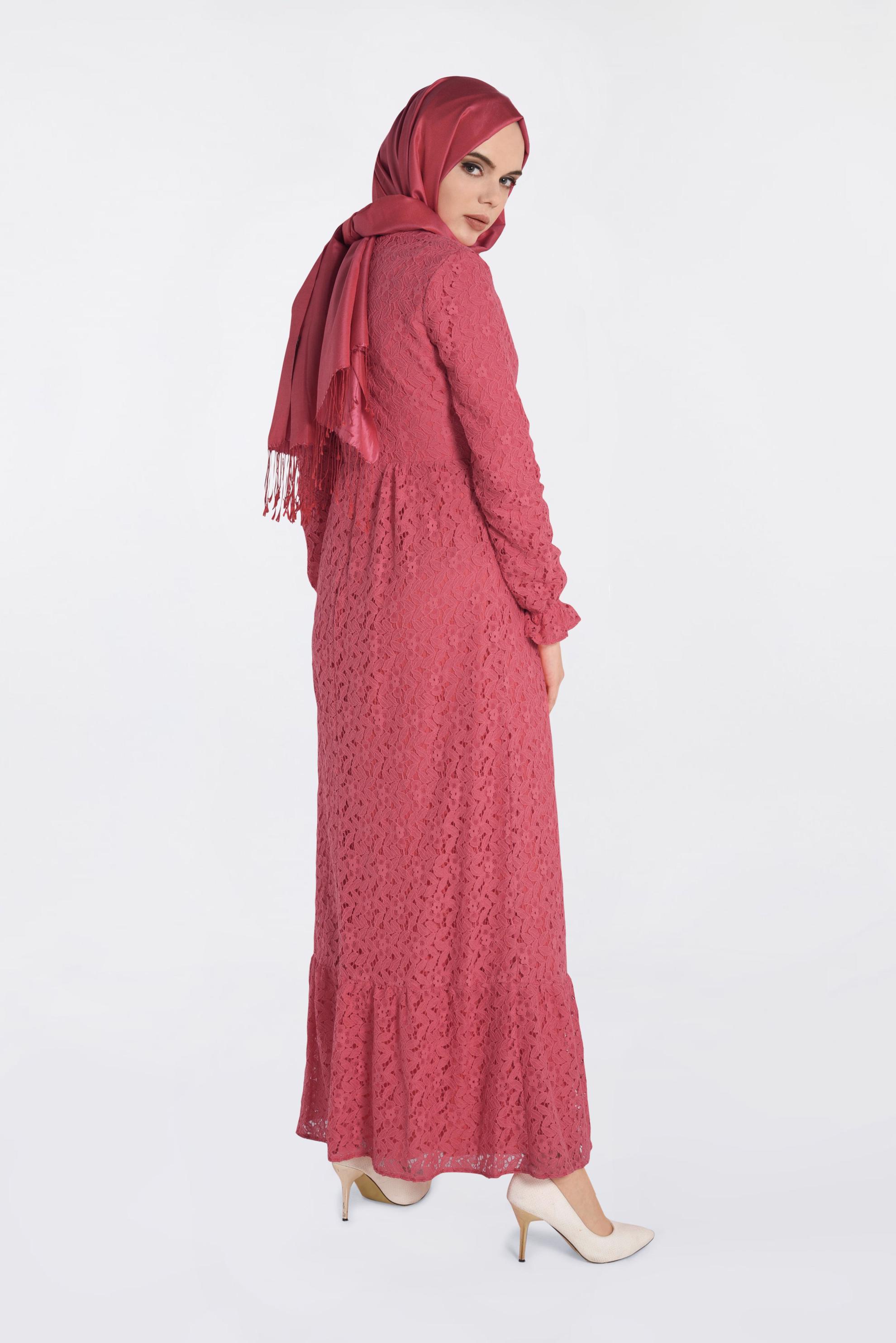 Tesettür giyim MERCAN YUVARLAK YAKA DANTELLİ ELBİSE 4390