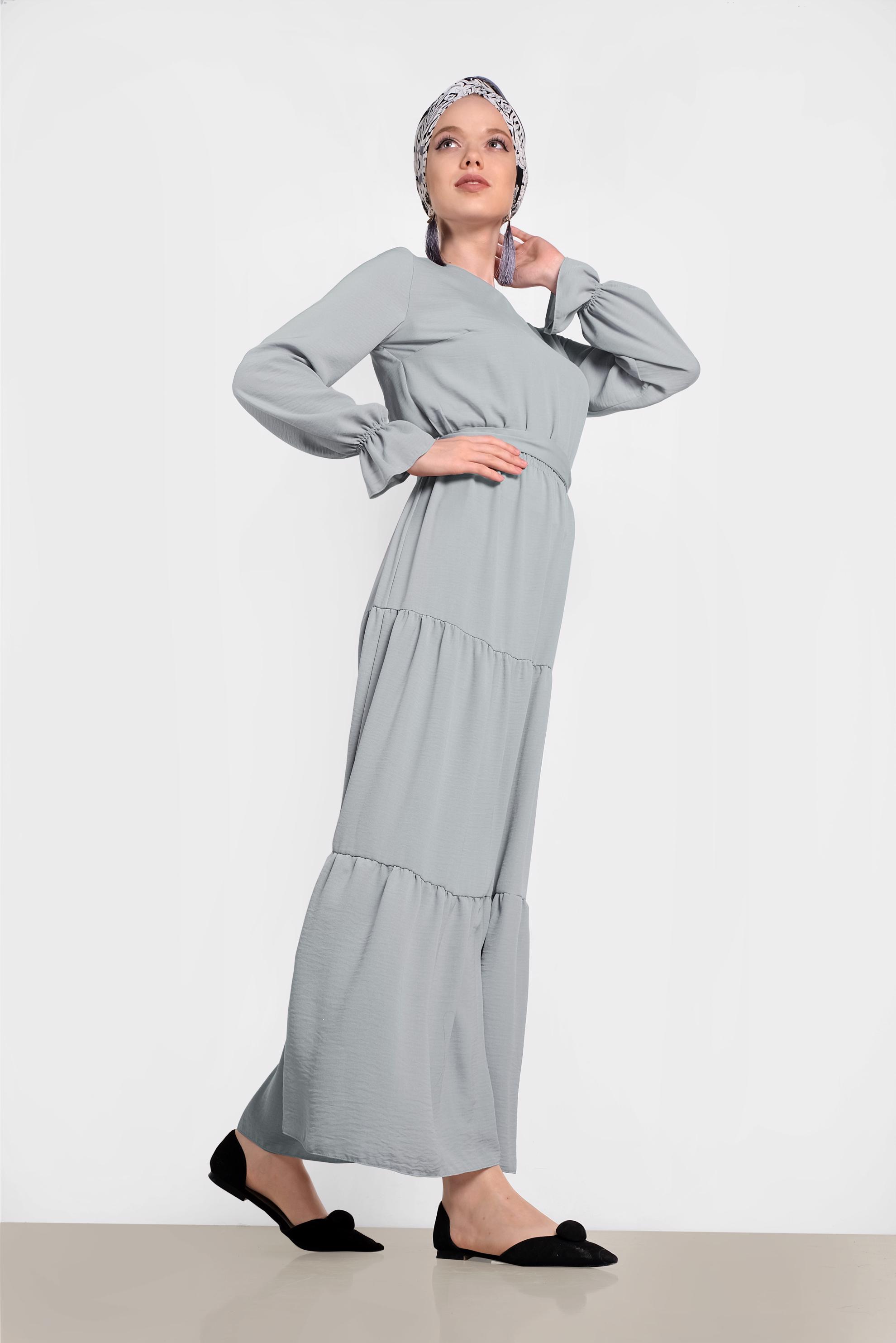 Tesettür giyim GRİ  MANŞETLERİ LASTİKLİ BELİ KUŞAKLI ELBİSE 4488 