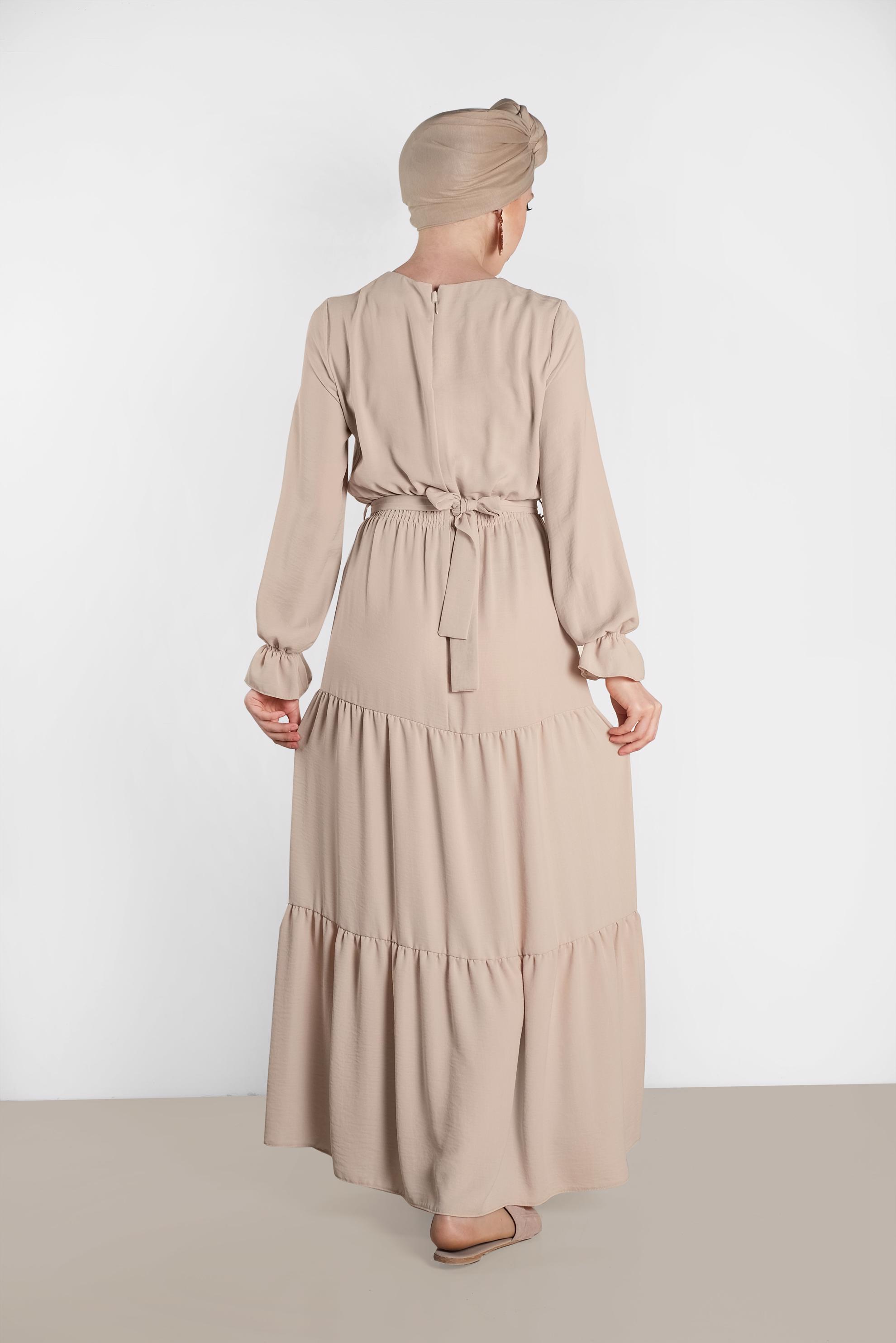 Tesettür giyim KUM  MANŞETLERİ LASTİKLİ BELİ KUŞAKLI ELBİSE 4488 