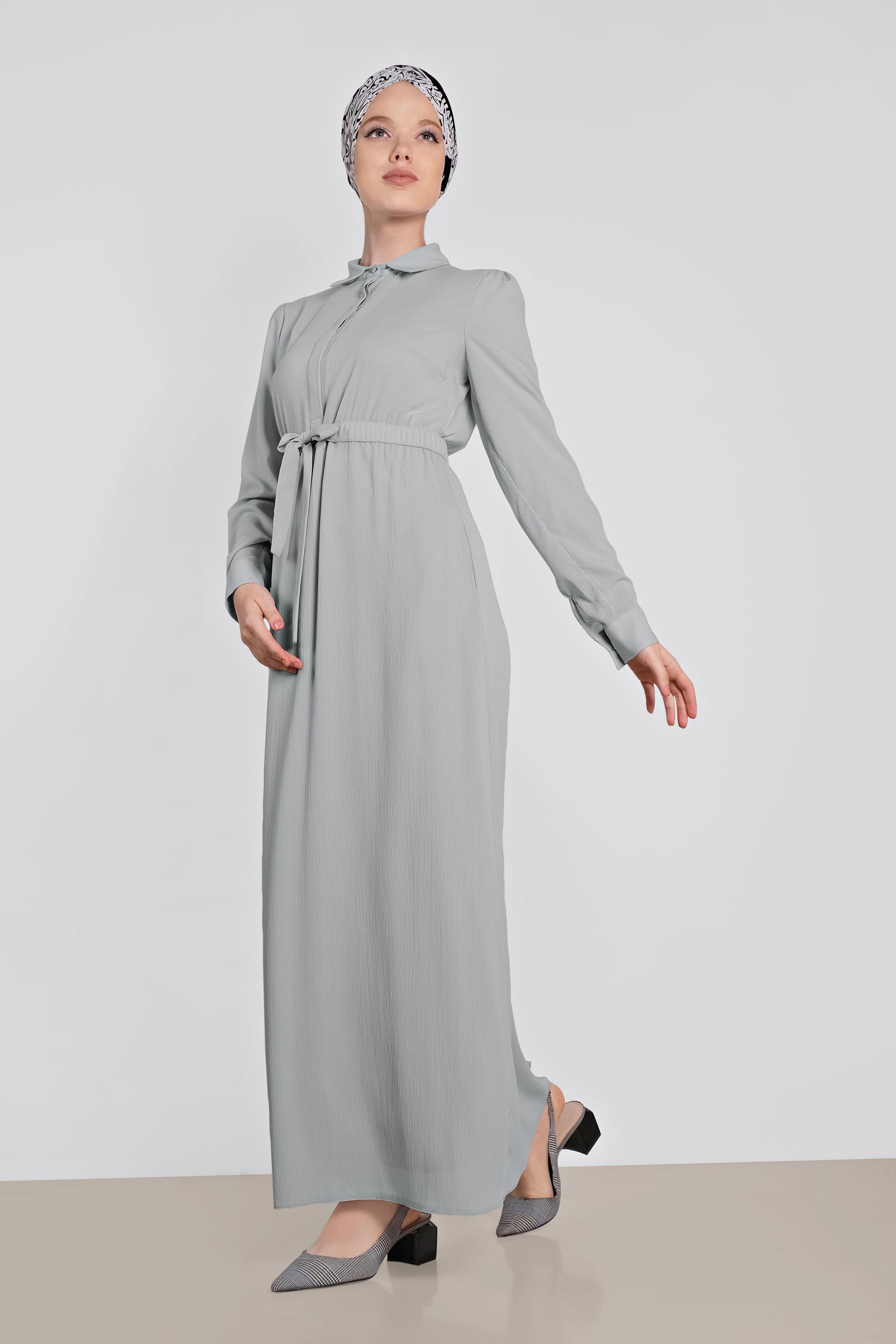 Tesettür giyim GRİ BELİ LASTİKLİ KUŞAK DETAYLI ELBİSE 4489