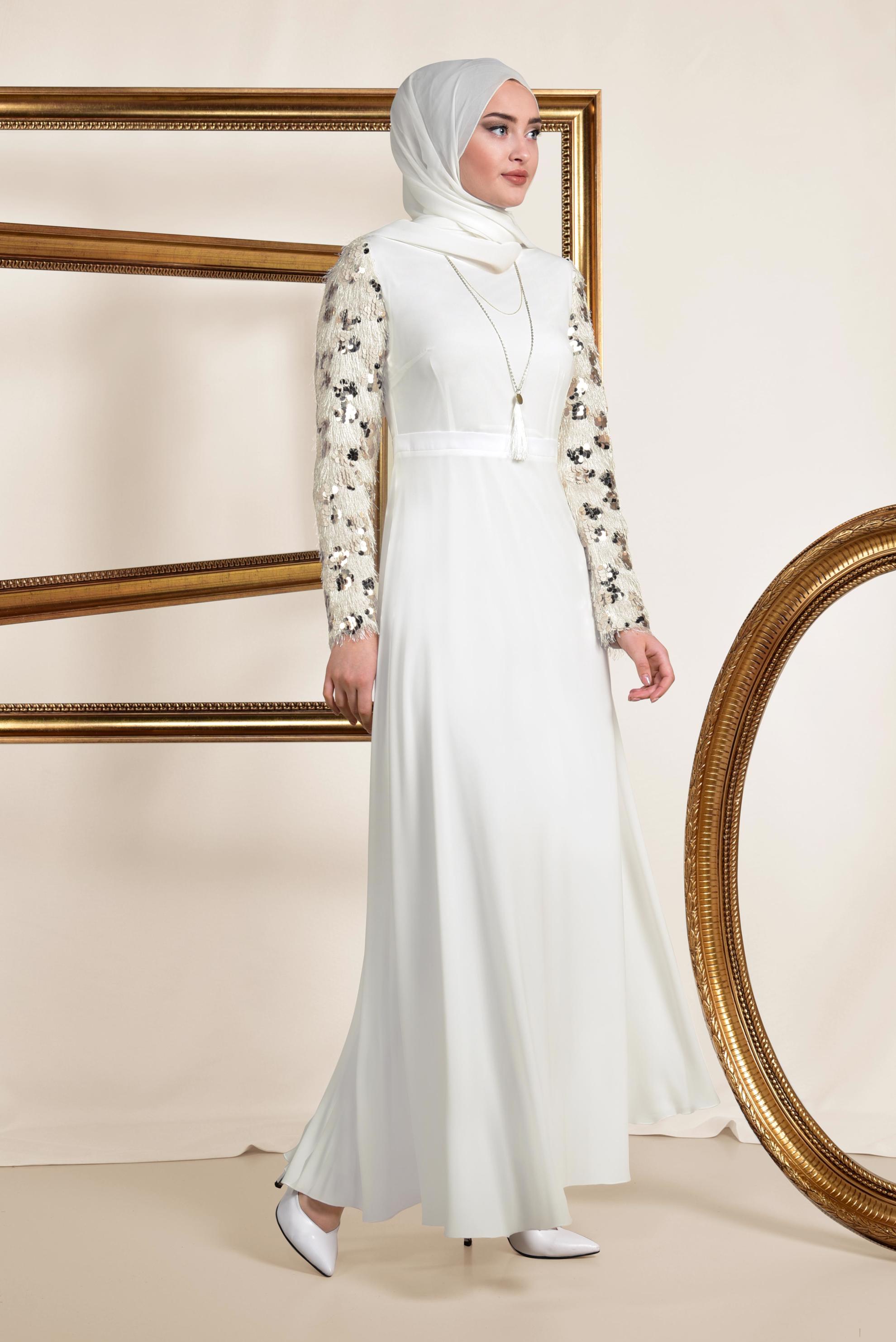 Tesettür giyim BEYAZ KOLLARI PUL PAYET VE SAÇAKLI ELBİSE 4891