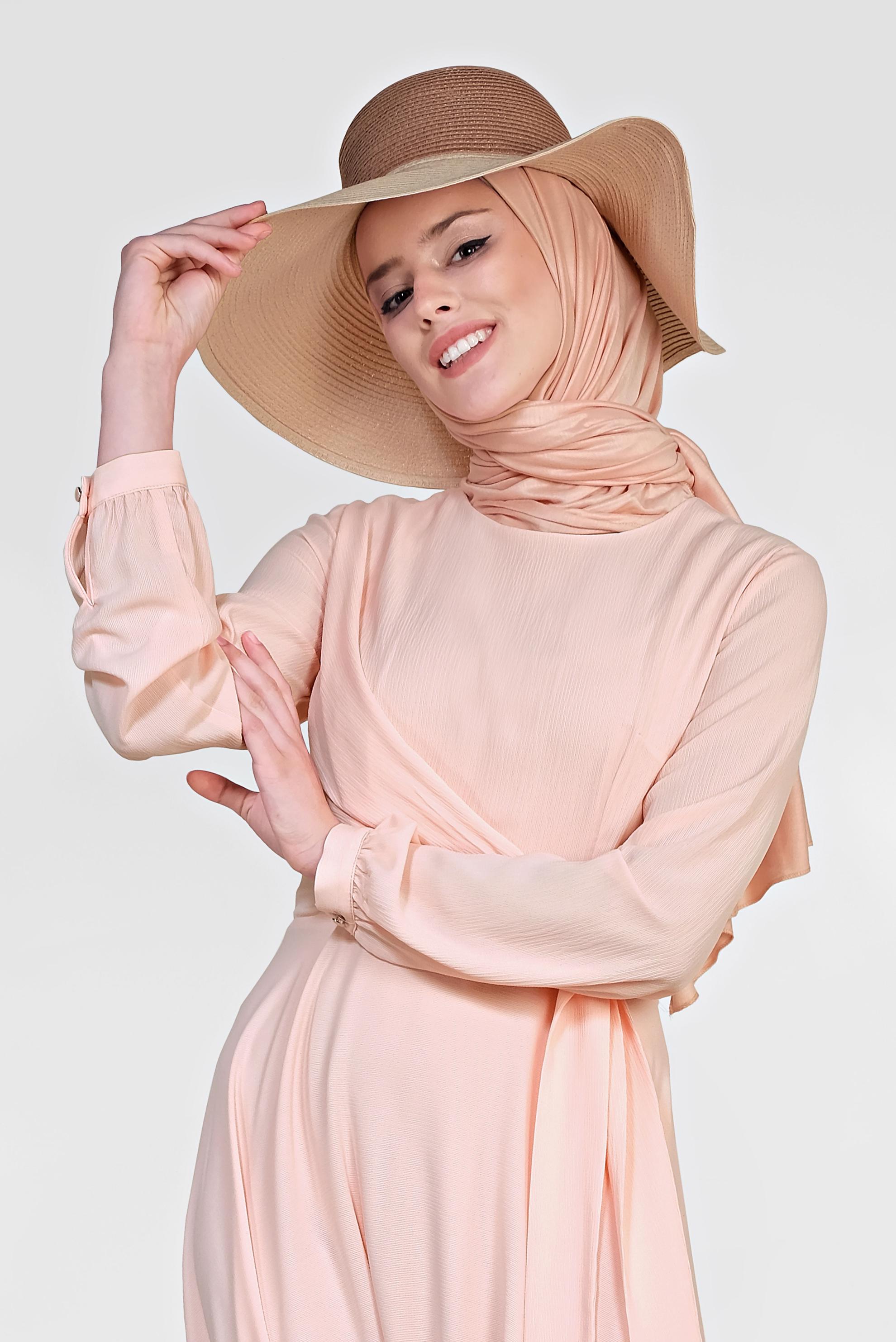 Tesettür giyim PUDRA KUŞAKLI KRUVAZE ELBİSE 4929 