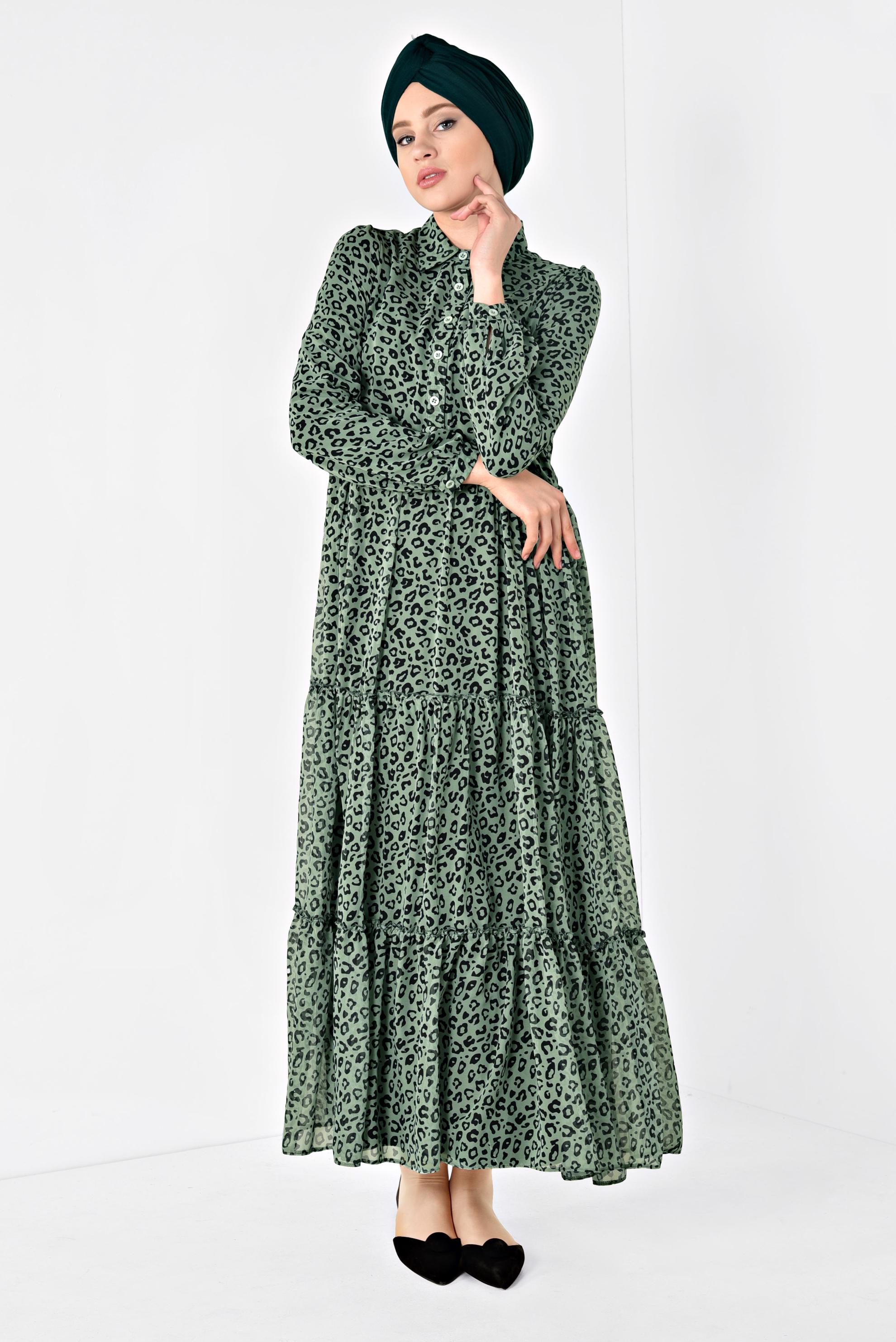 Tesettür giyim YEŞİL DESENLİ VE VOLANLI SALAŞ ELBİSE 4933
