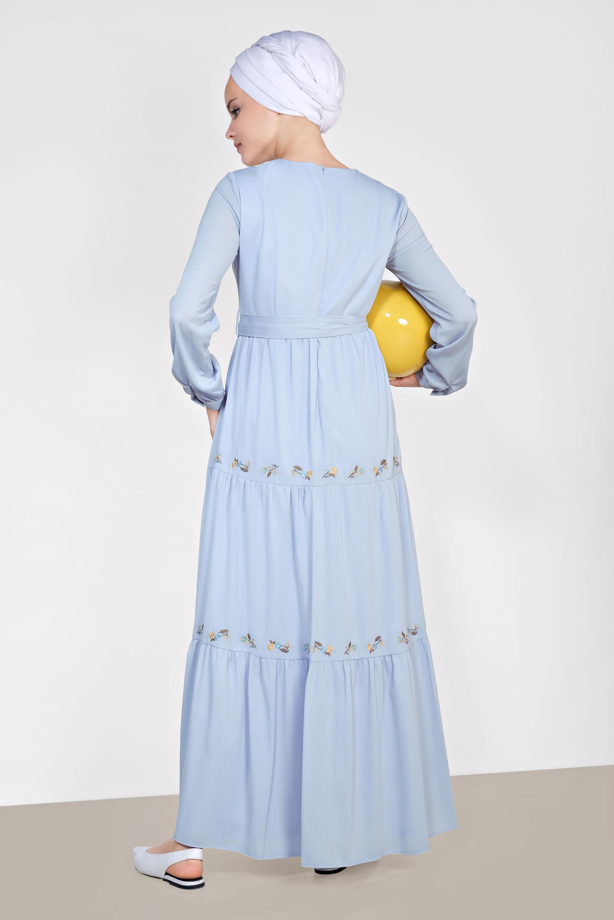 Tesettür giyim MAVİ BELİ BAĞCIKLI NAKIŞLI ELBİSE 4945