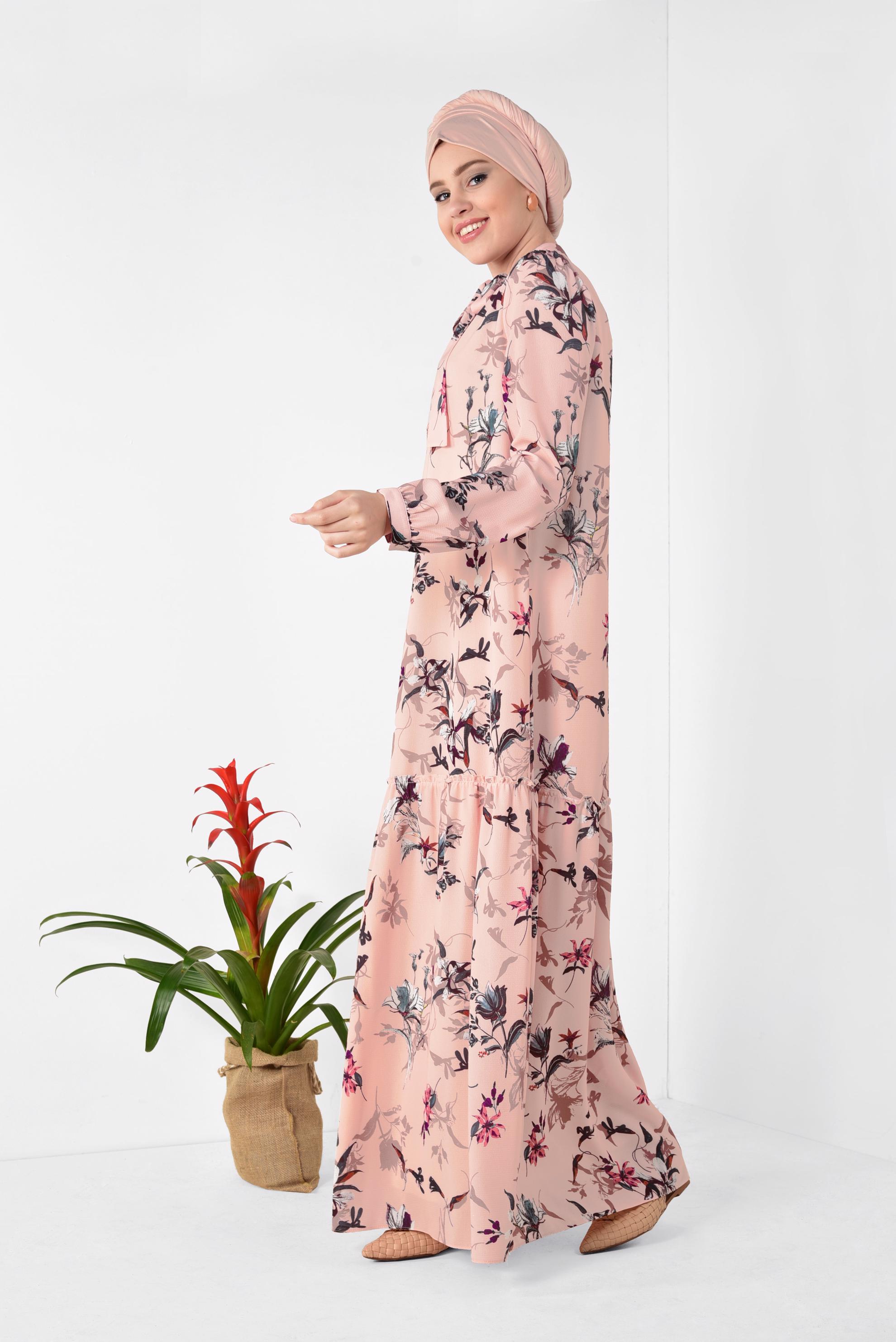 Tesettür giyim PUDRA BOL KESİM ÇİÇEK DESENLİ ELBİSE 4947