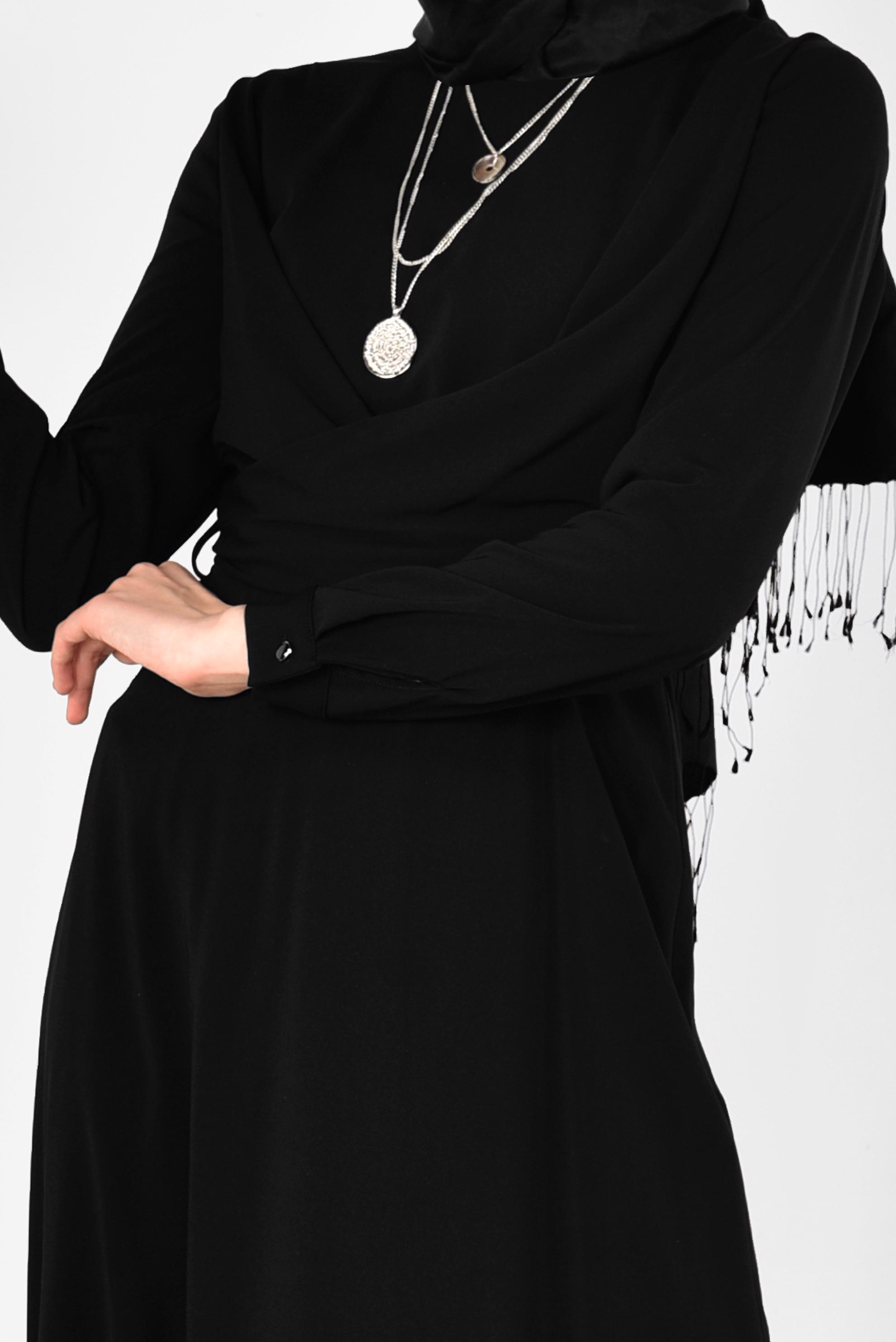 Tesettür giyim SİYAH FERMUARLI VE KUŞAKLI ELBİSE 4948