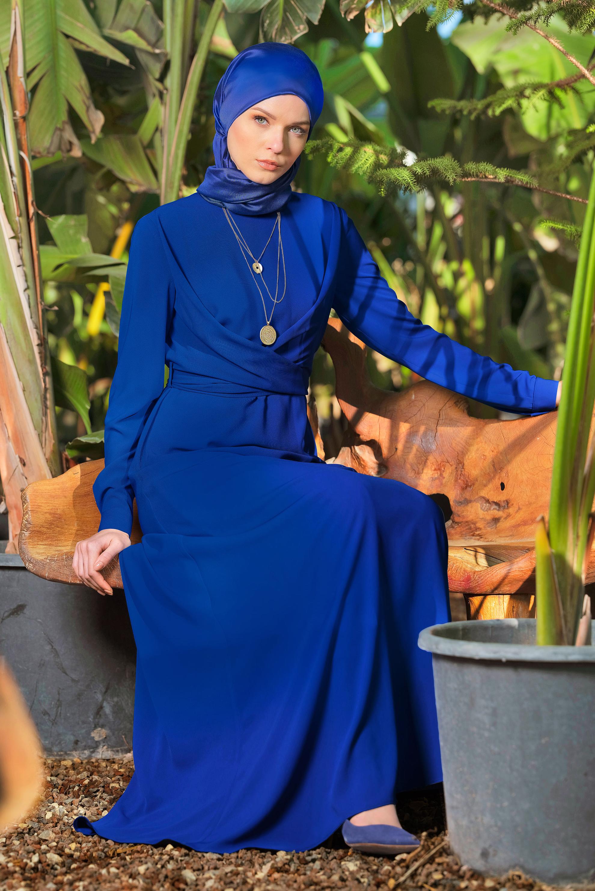 Tesettür giyim LACİVERT FERMUARLI VE KUŞAKLI ELBİSE 4948