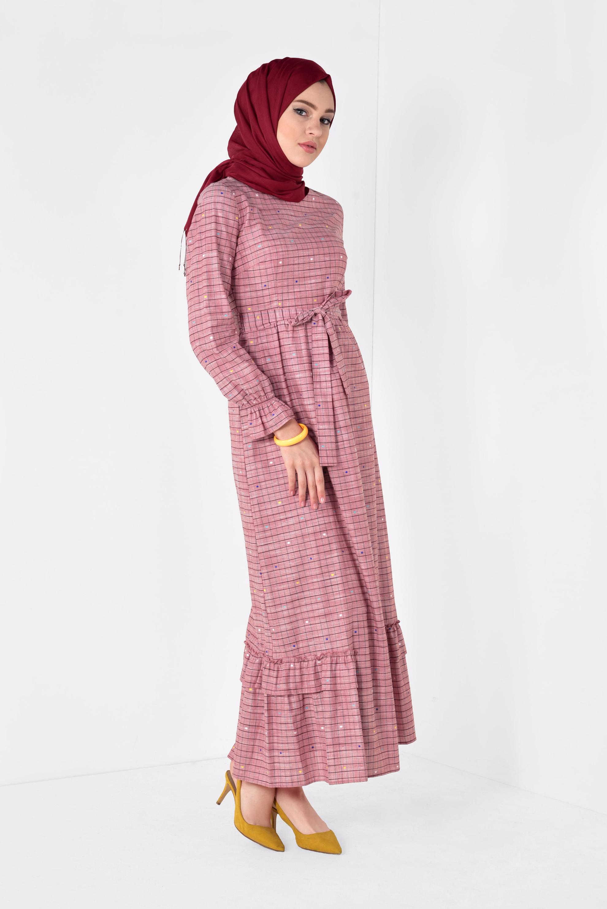 Tesettür giyim KIRMIZI KARE DESENLİ PUANTİYELİ ELBİSE 4949