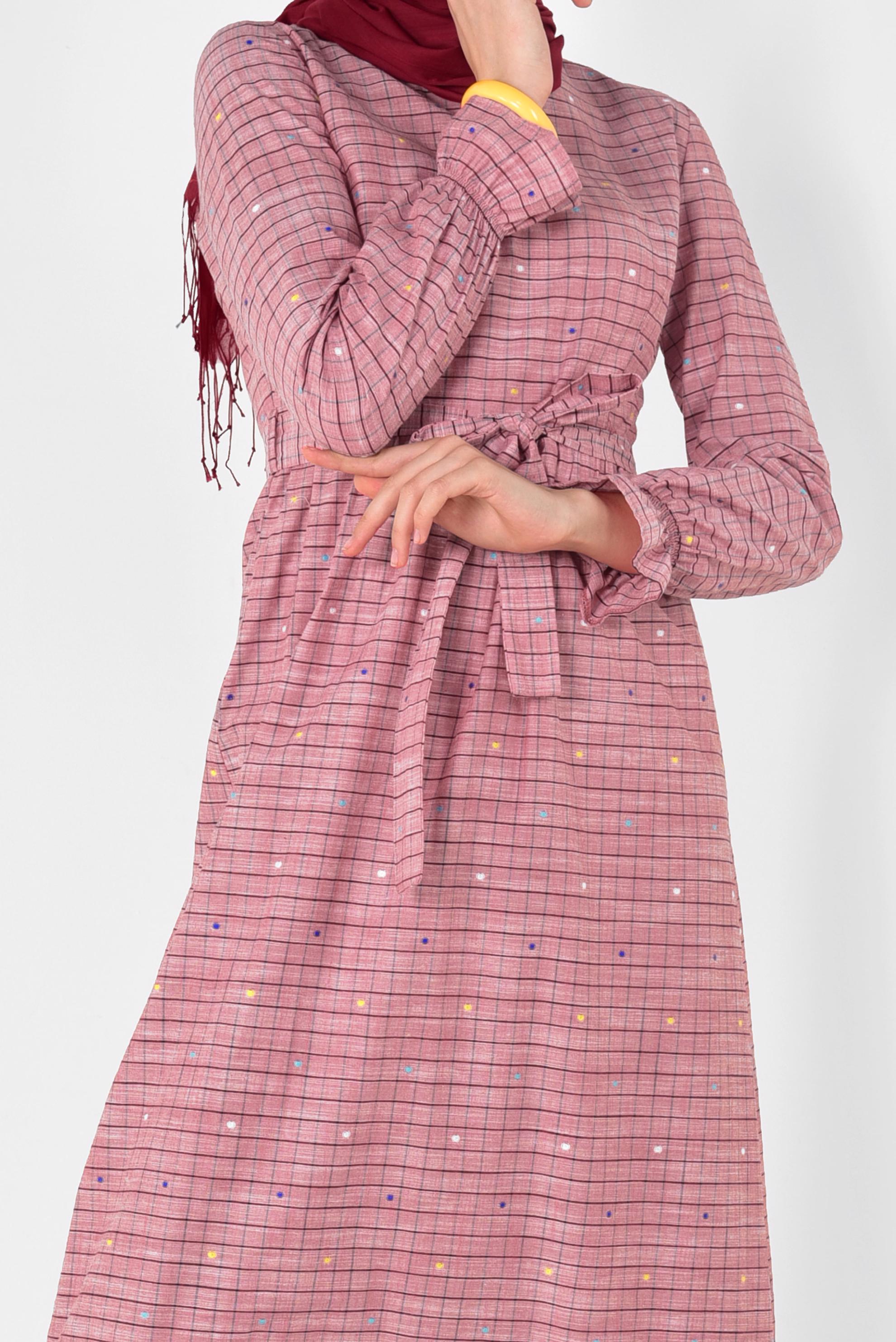 Tesettür giyim KIRMIZI KARE DESENLİ PUANTİYELİ ELBİSE 4949