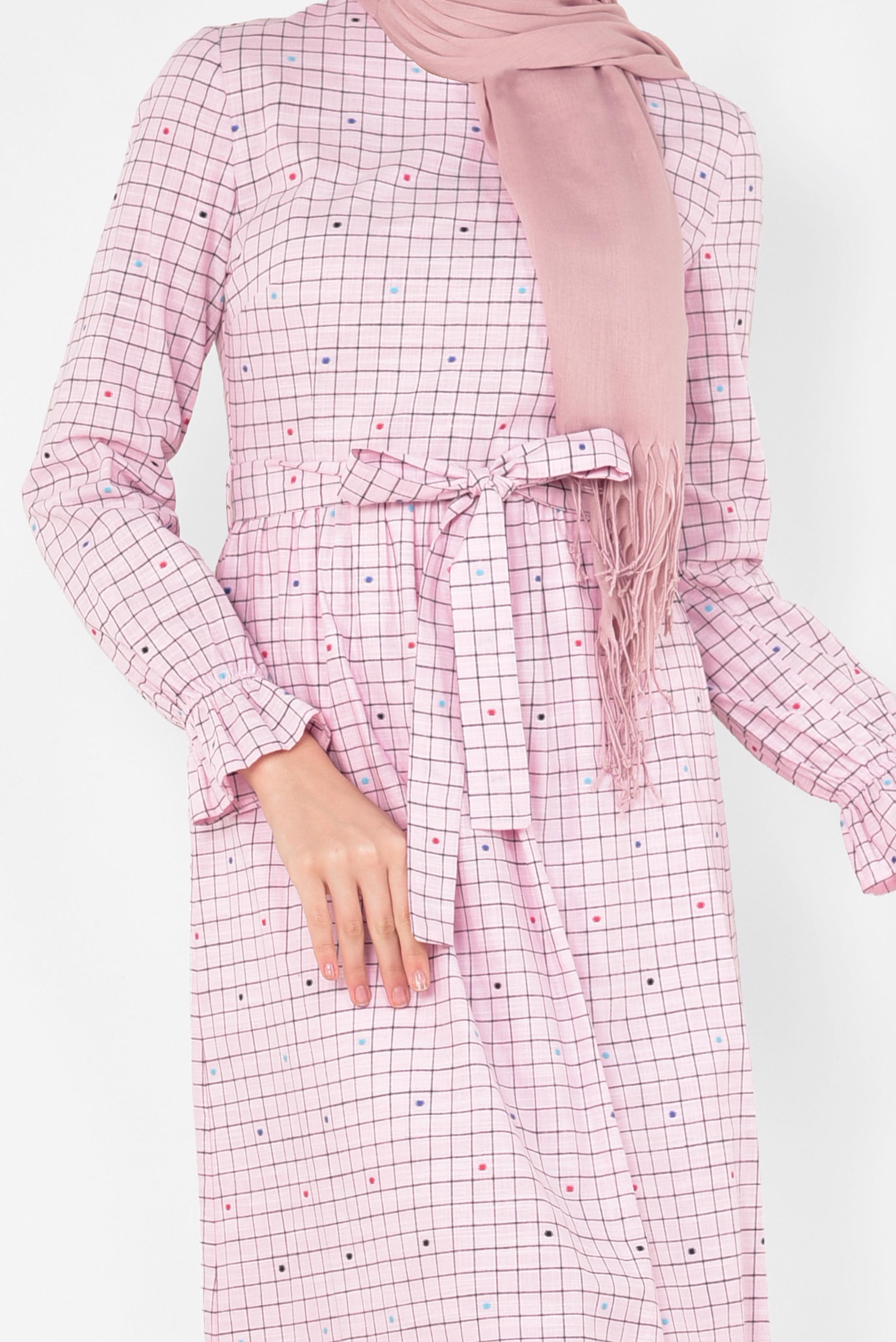 Tesettür giyim PEMBE KARE DESENLİ PUANTİYELİ ELBİSE 4949