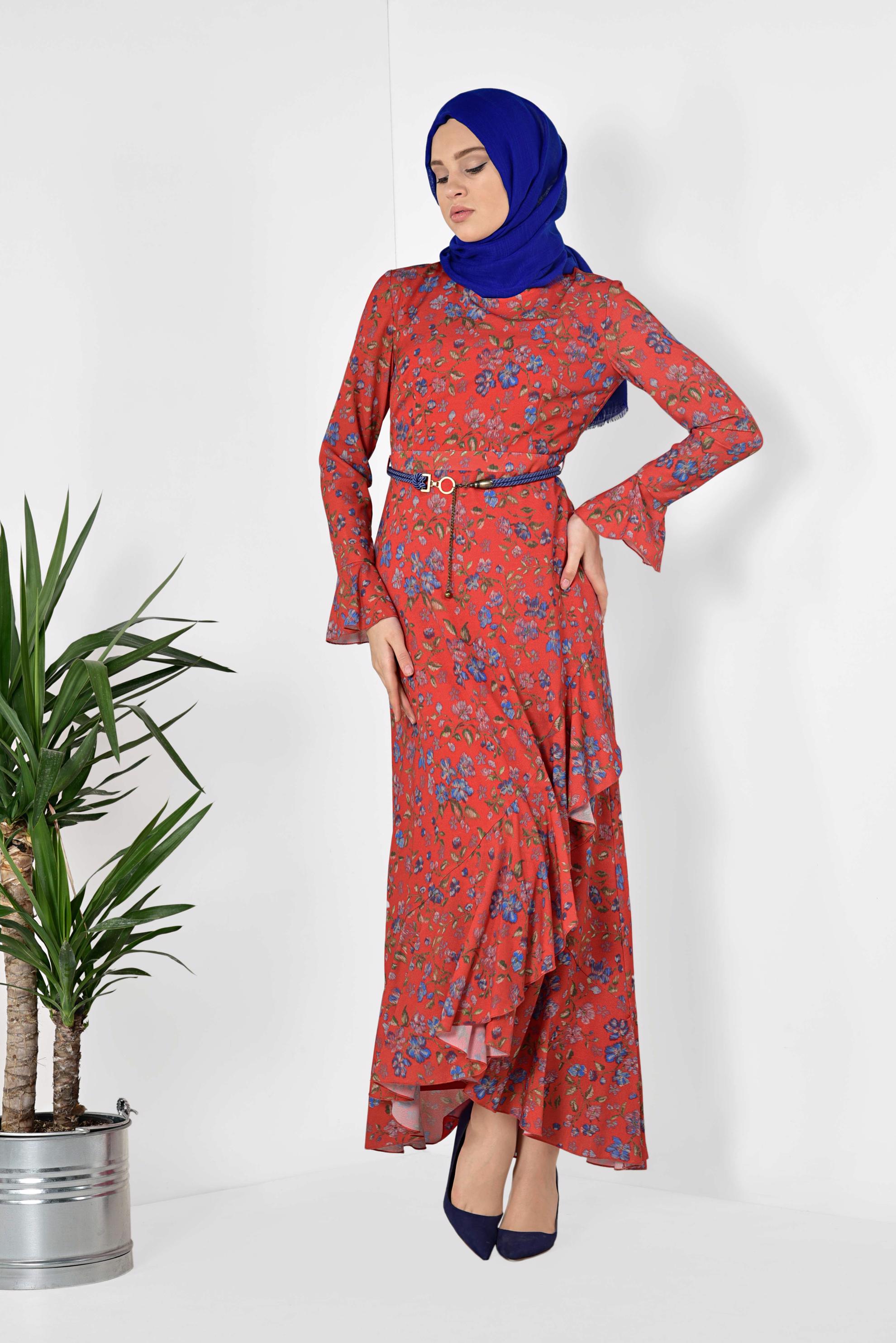 Tesettür giyim KIRMIZI ASİMETRİK KESİM ÇİÇEK DESENLİ ELBİSE 4965