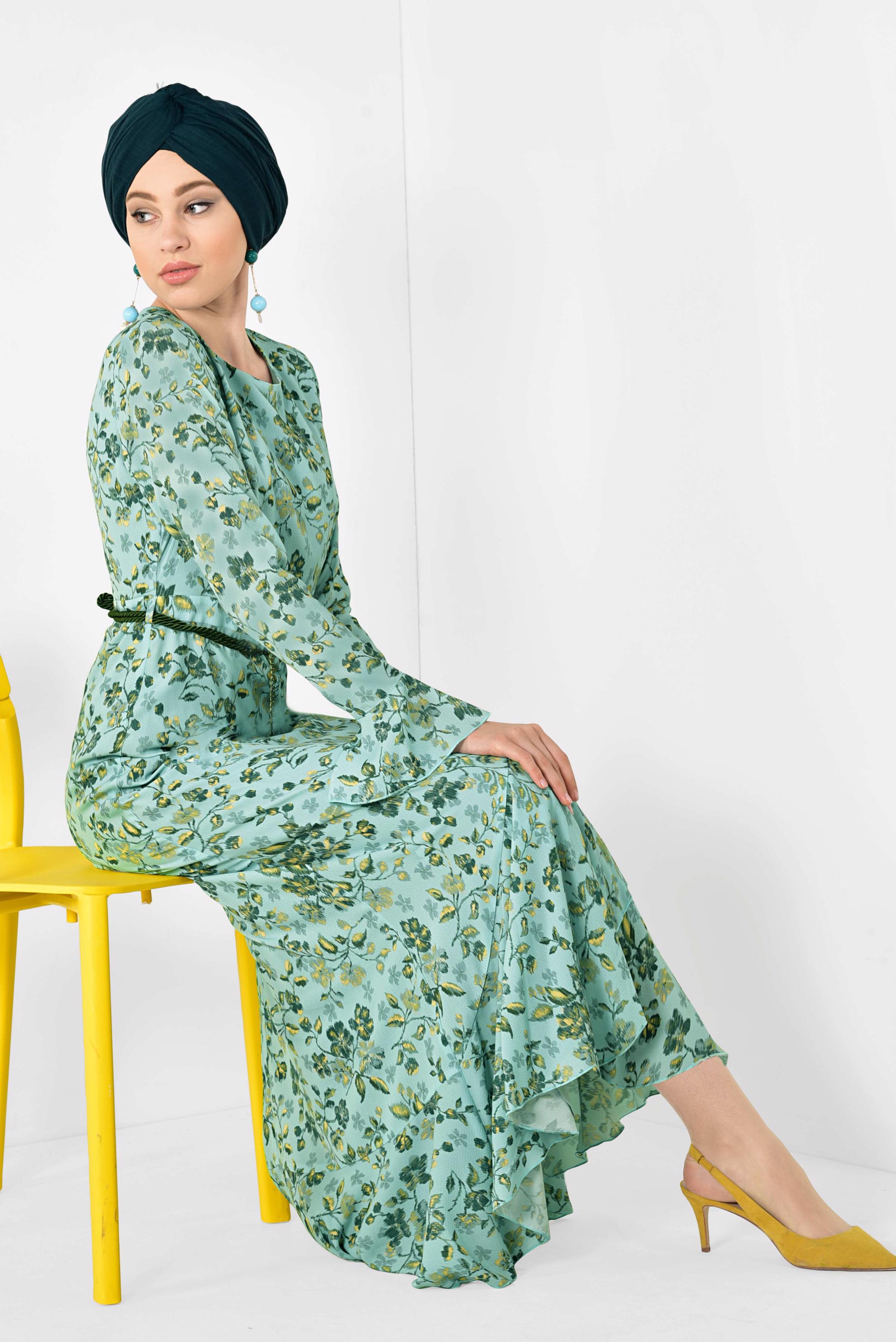 Tesettür giyim MAVİ ASİMETRİK KESİM ÇİÇEK DESENLİ ELBİSE 4965