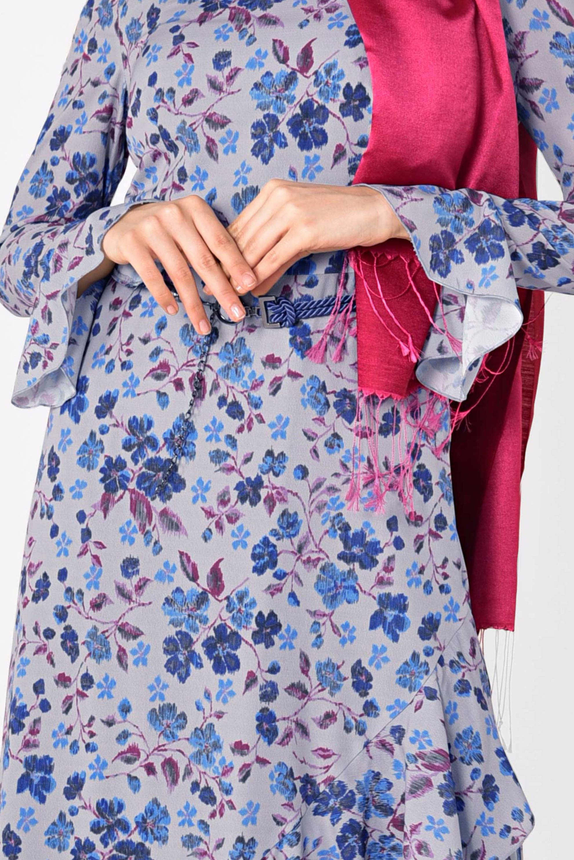 Tesettür giyim GRİ ASİMETRİK KESİM ÇİÇEK DESENLİ ELBİSE 4965