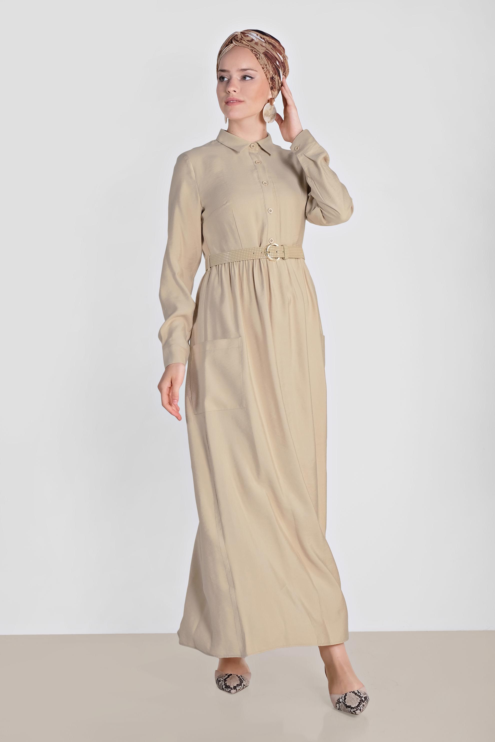 Tesettür giyim BEJ CEP VE KEMER DETAYLI ELBİSE 4992 