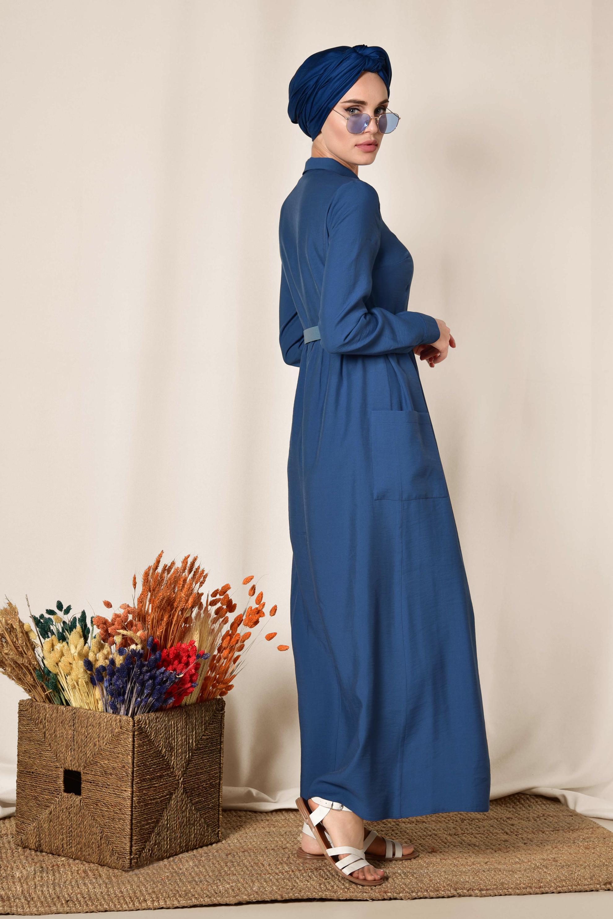 Tesettür giyim LACİVERT CEP VE KEMER DETAYLI ELBİSE 4992 