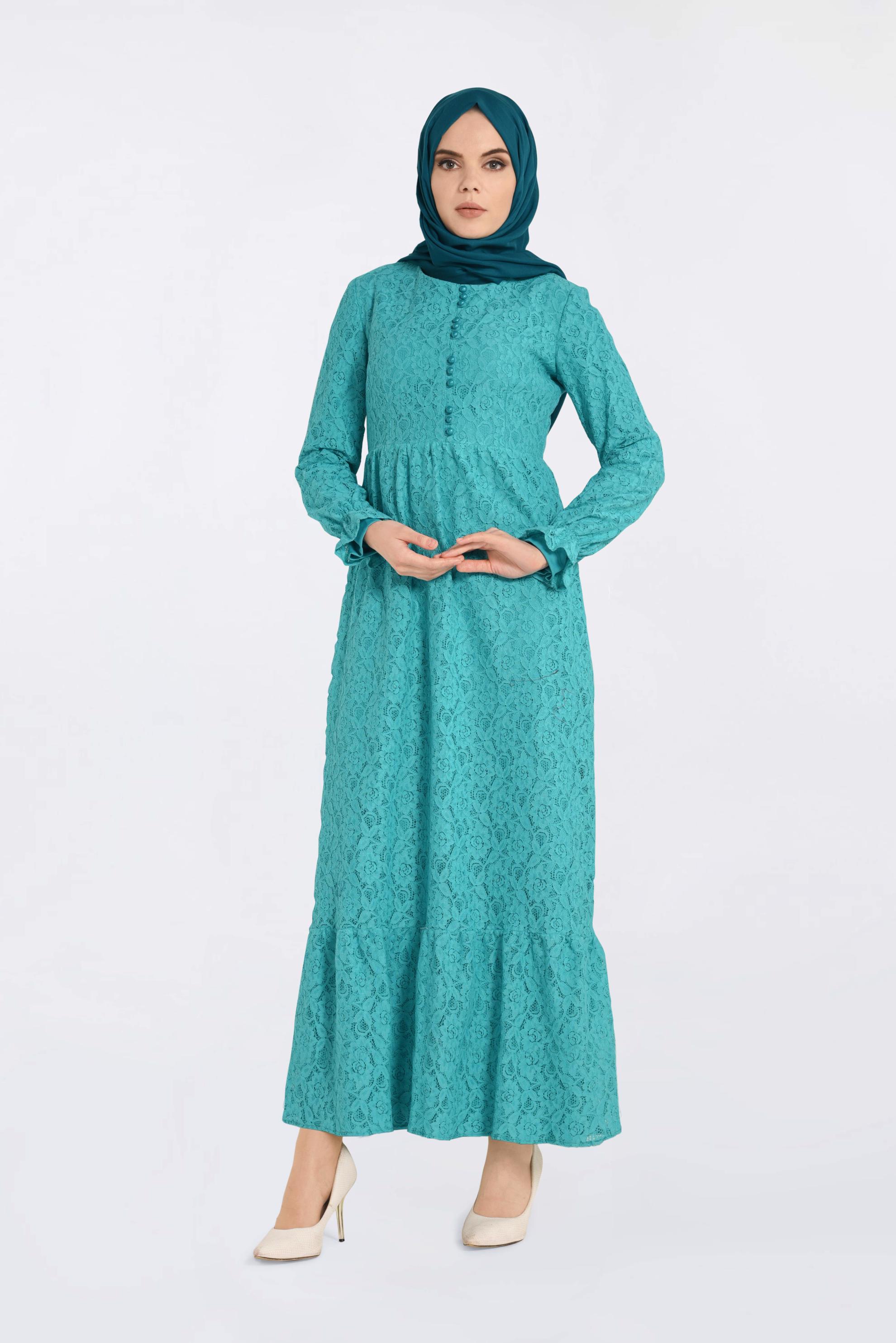 Tesettür giyim MAVİ DANTELLİ DÜĞME DETAYLI ELBİSE 4390-1