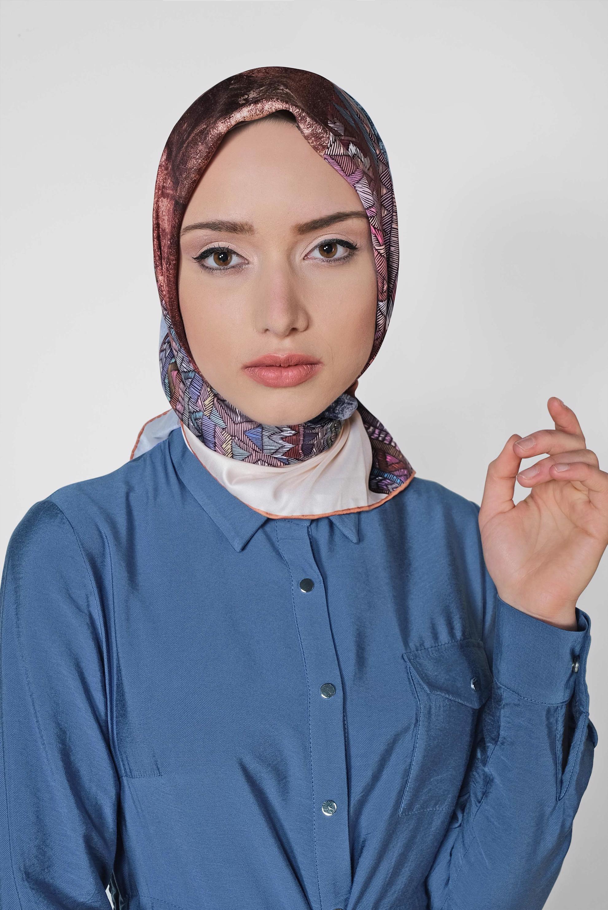 Tesettür giyim ALTIN 9961-1 ALVİNA DİJİTAL EŞARP