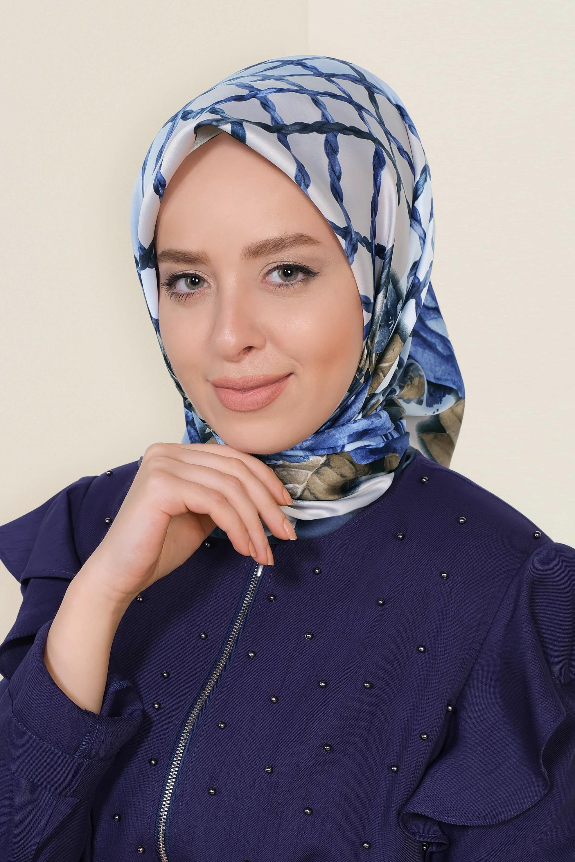 Tesettür giyim MAVİ 12183-1 ALVİNA DESENLİ EŞARP